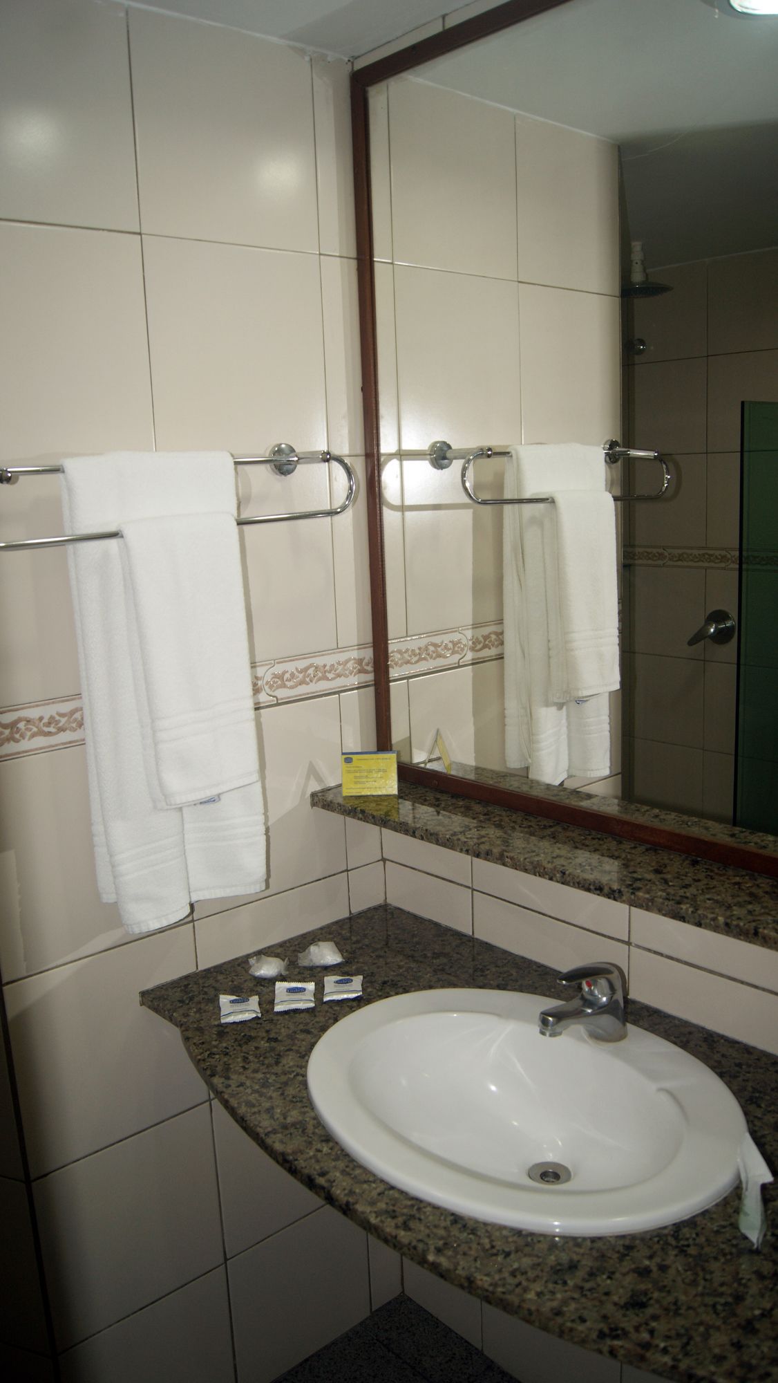 Littoral Hotel