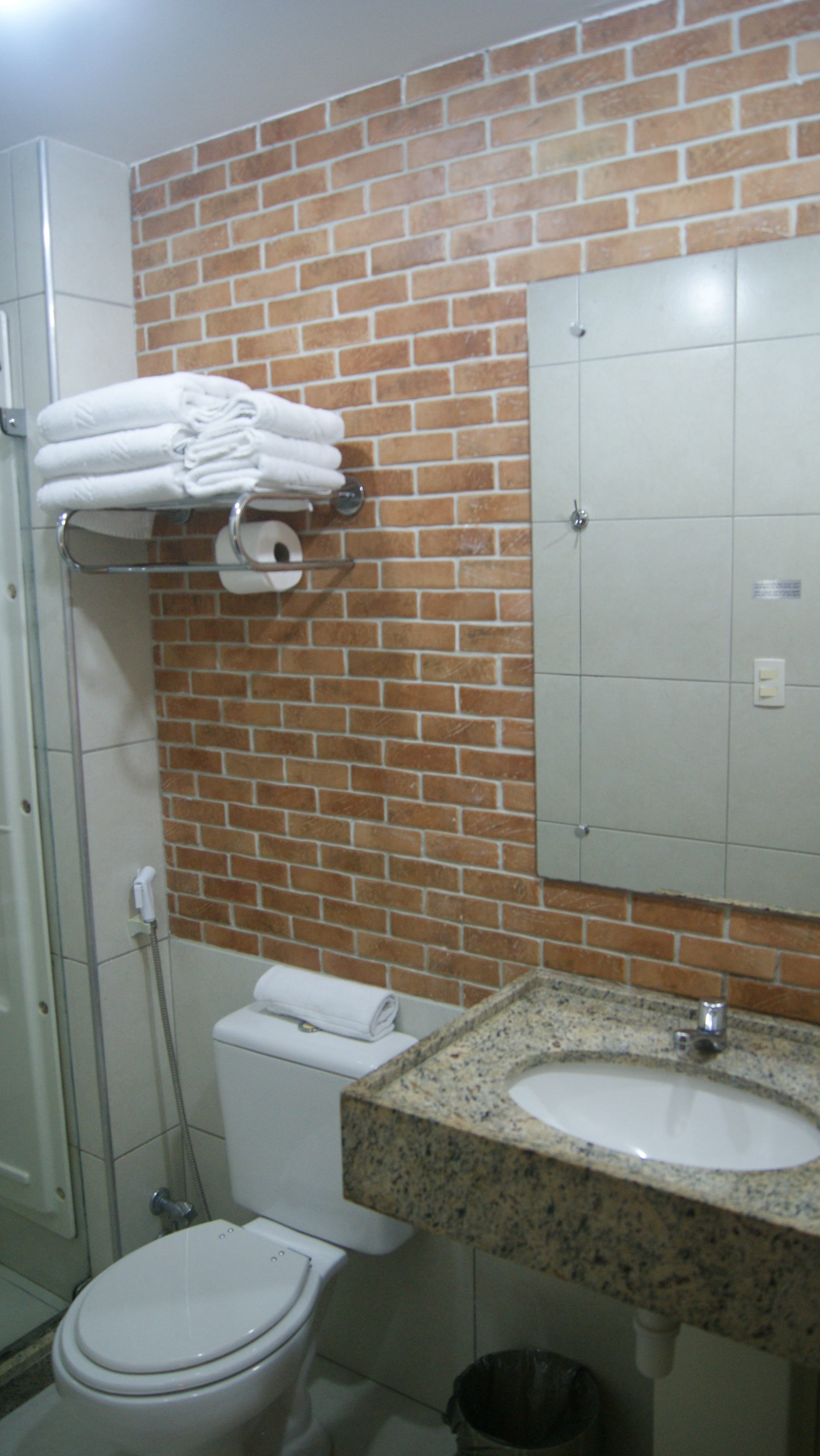 Littoral Hotel Express
