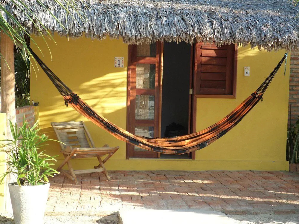 Emporium Chales Maramar