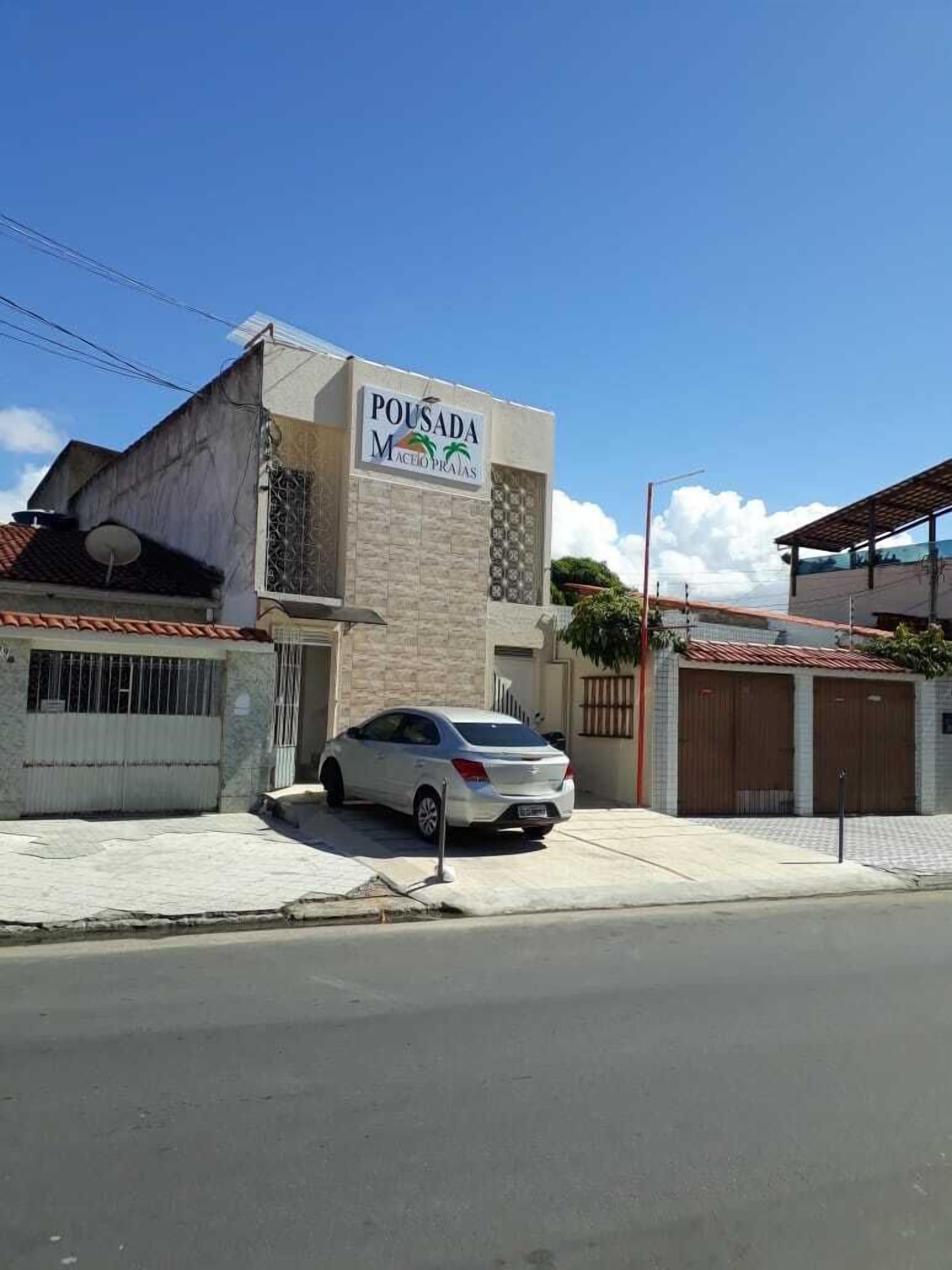 Hostel E Suites Pajucara