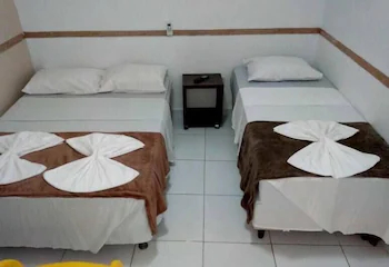 Hostel E Suites Pajucara