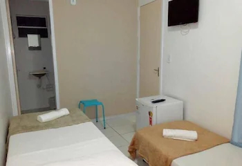 Hostel E Suites Pajucara