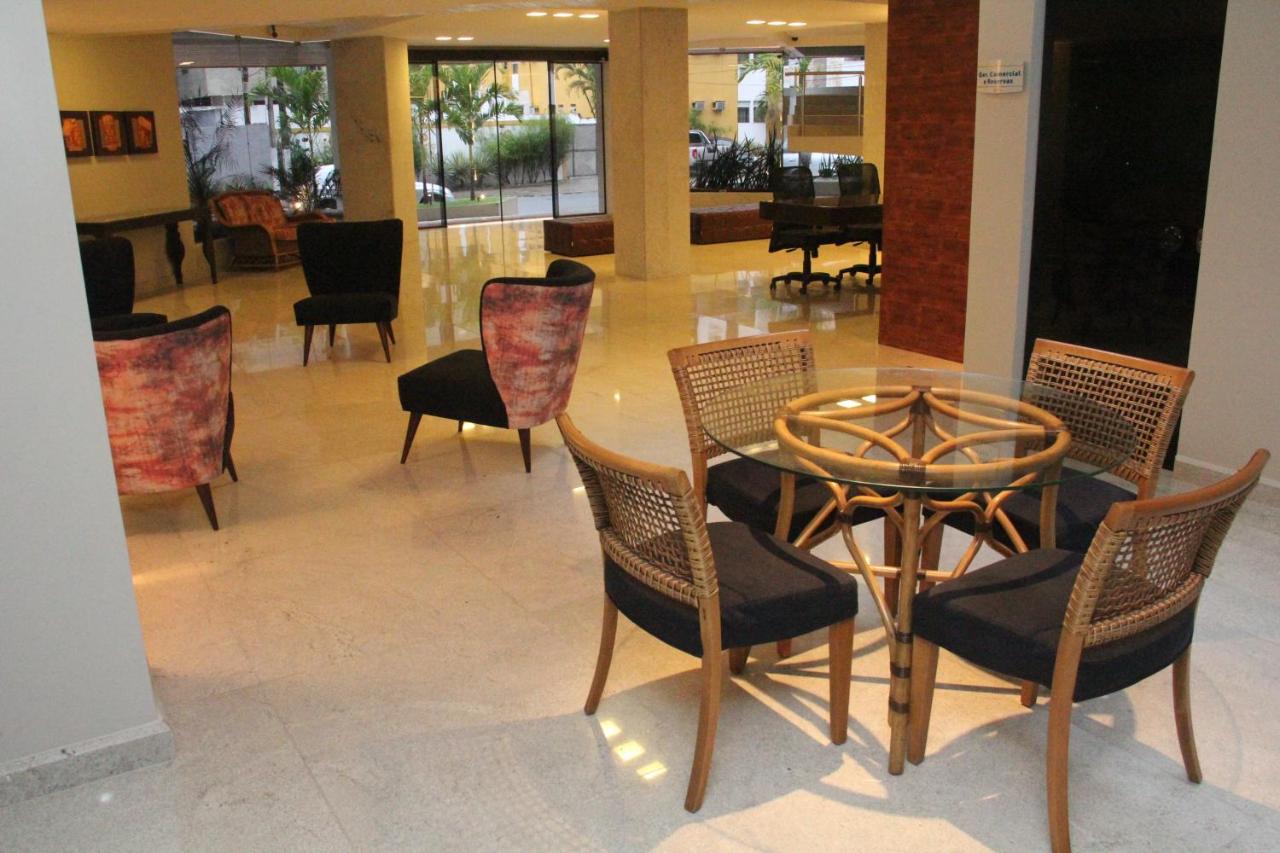 San Marino Suite