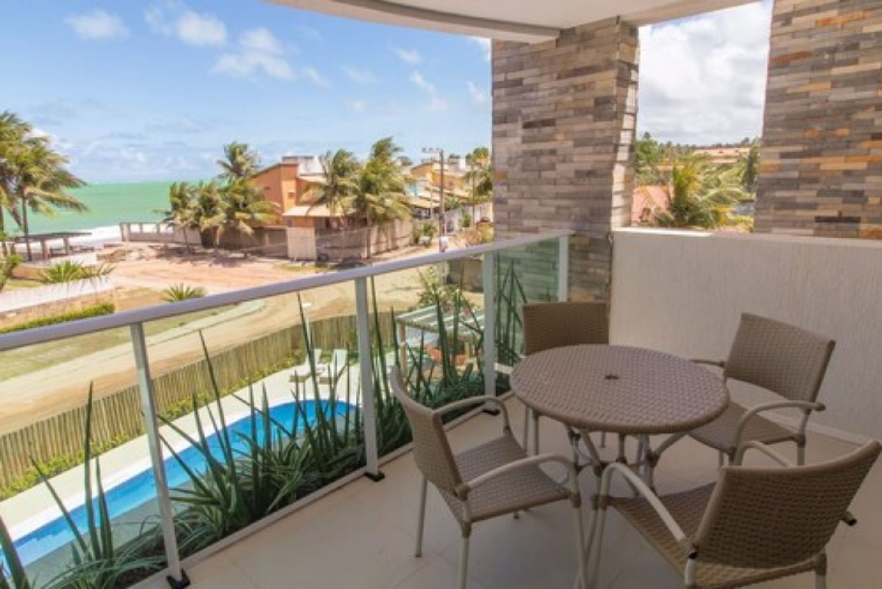 Wave Suites Hotel