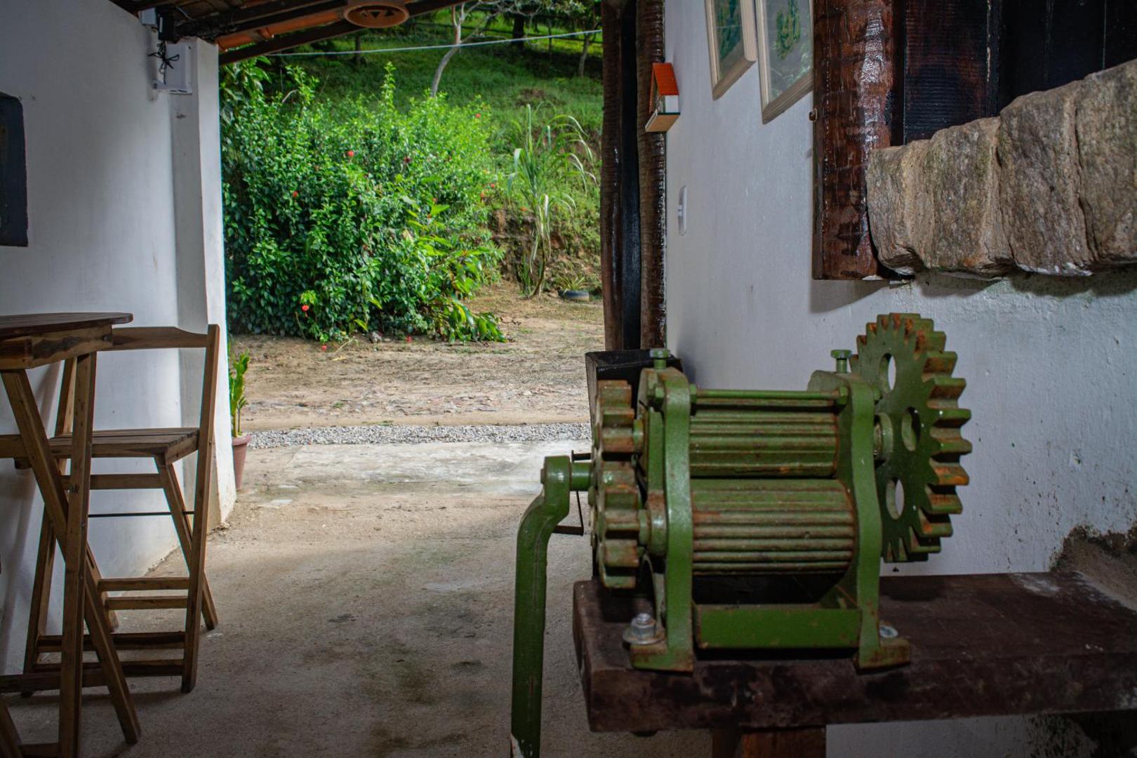 Saíra Recanto De Serra