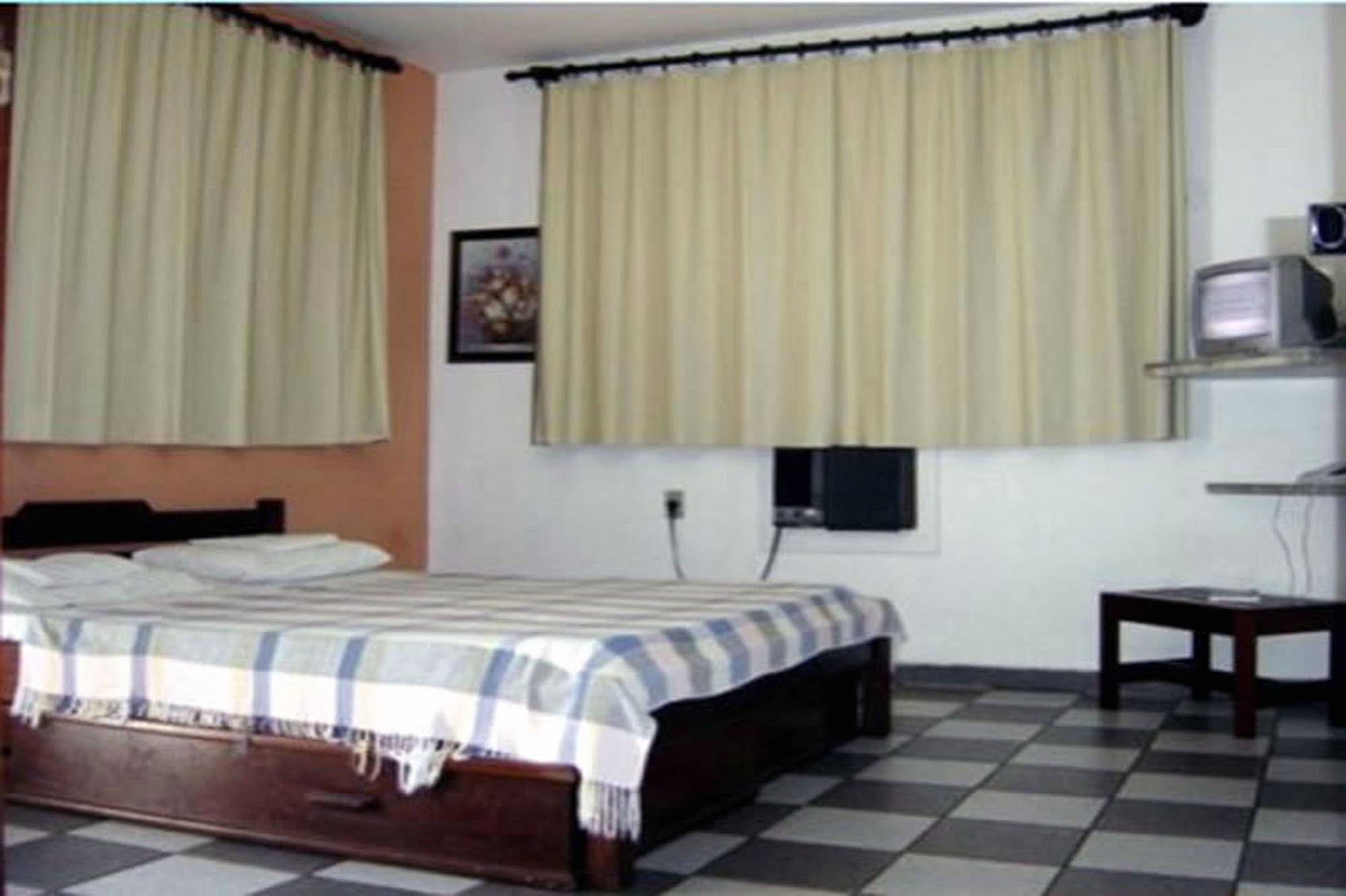 Hotel Enseada De Ponta Negra