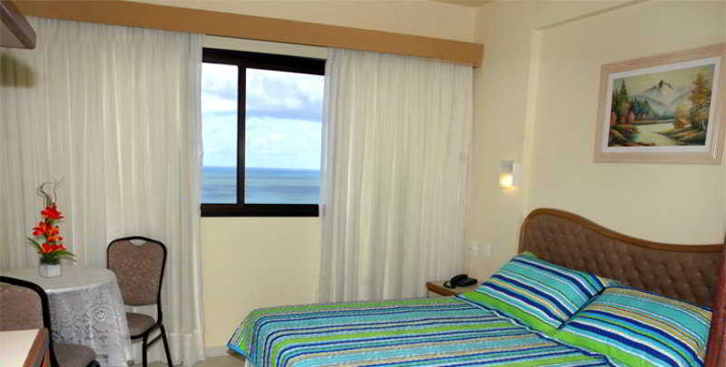 Yak Beach Ponta Negra