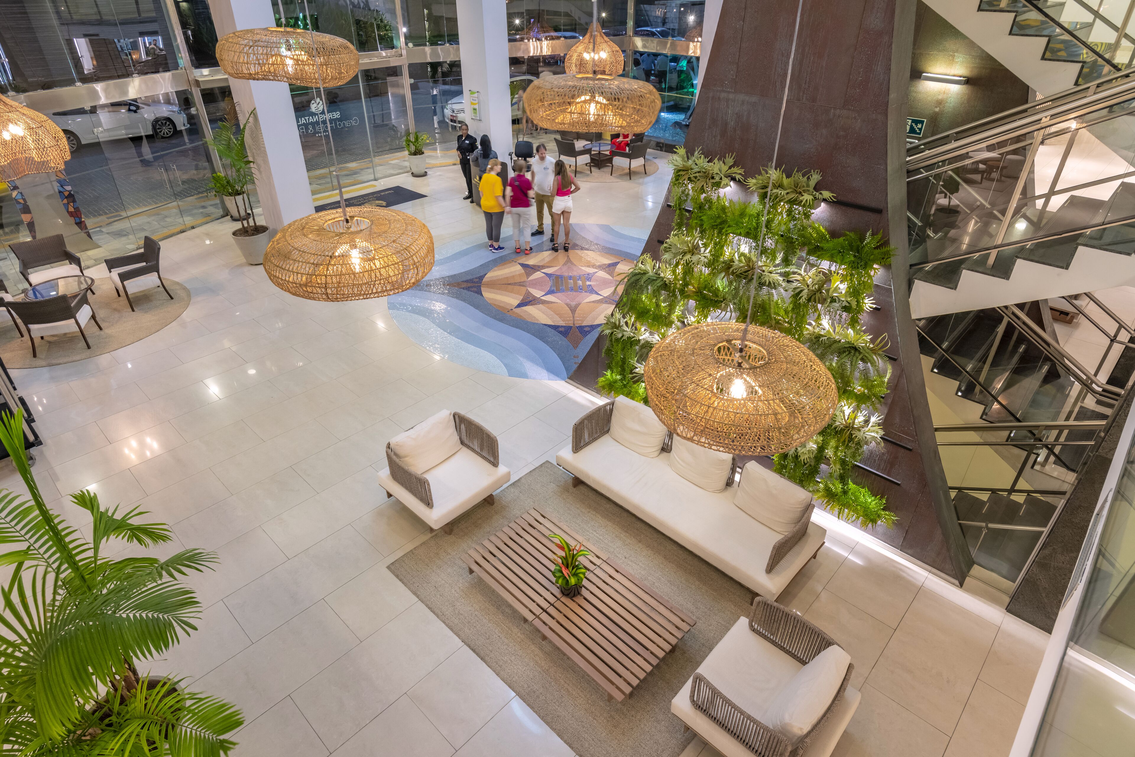 Serhs Experience Suites