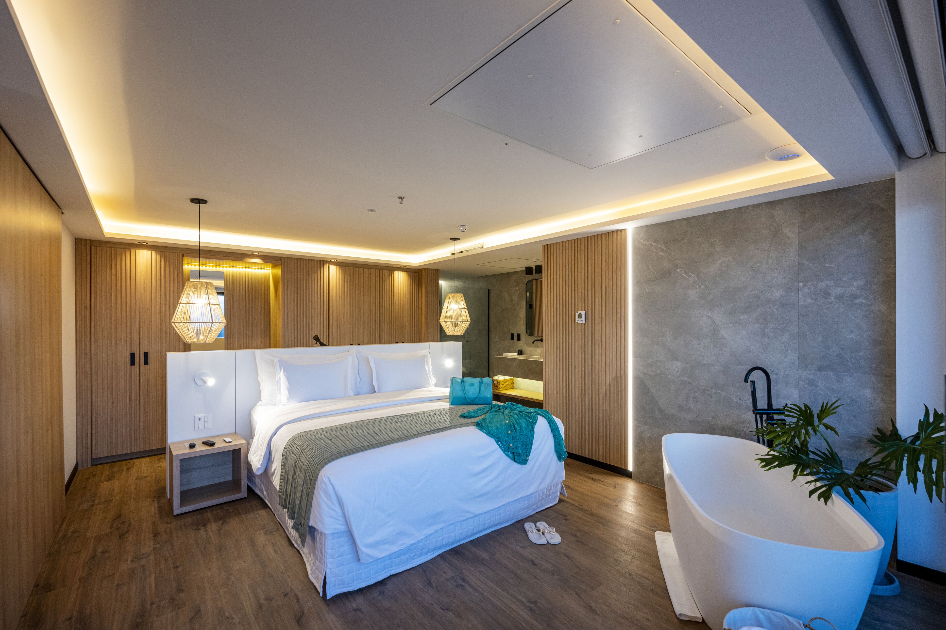 Serhs Experience Suites