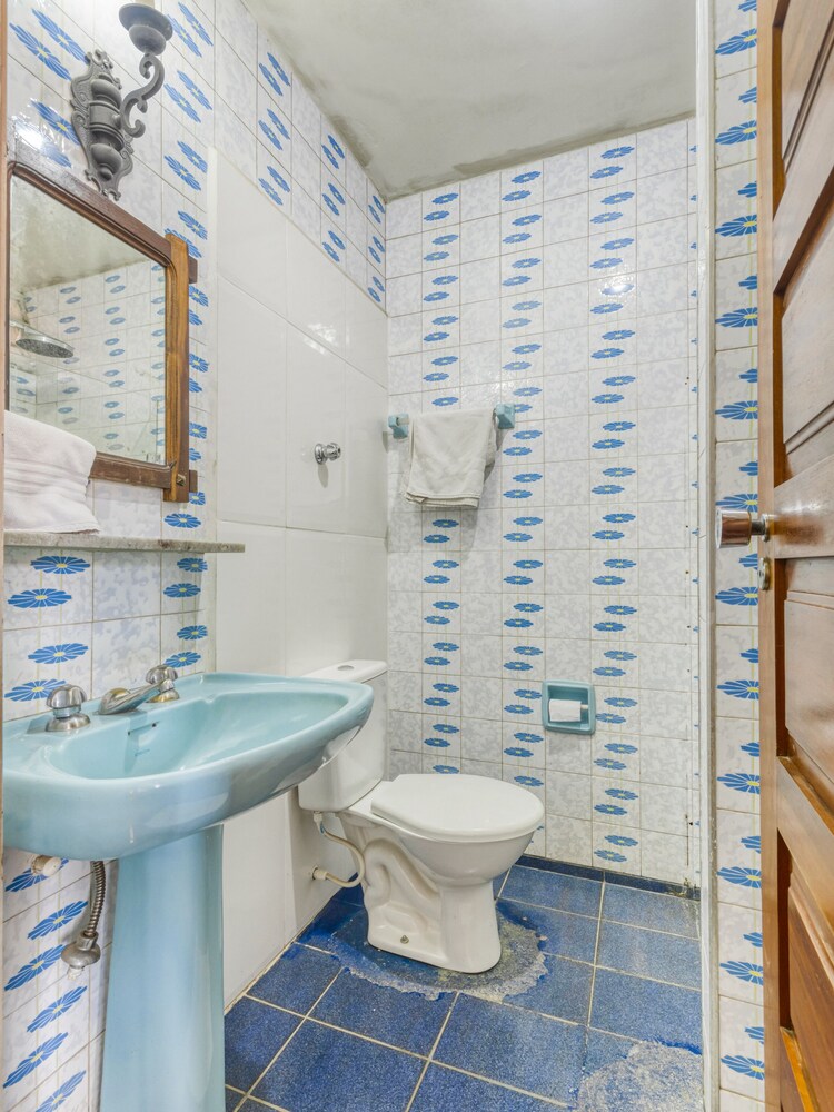 Vila Rica Hotel by OYO Rooms