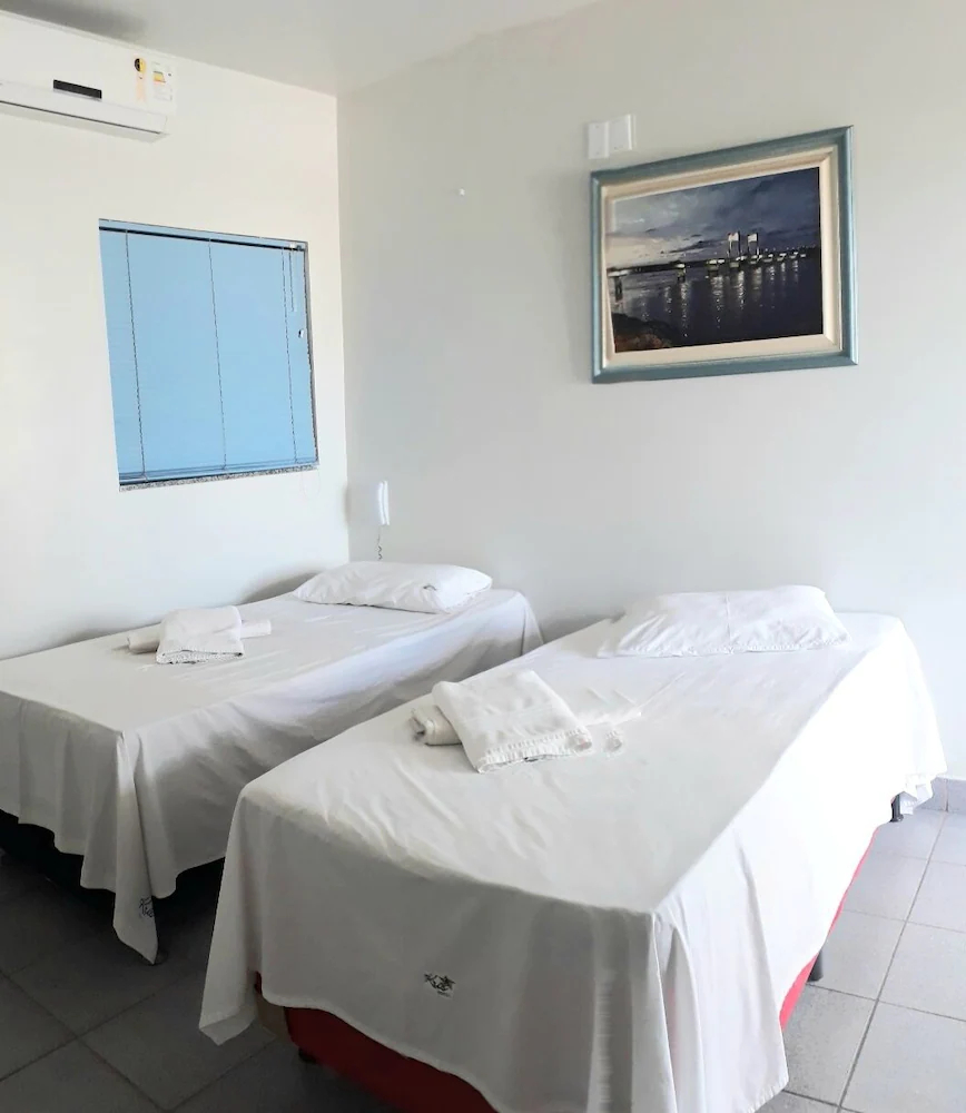 Kris Hotel