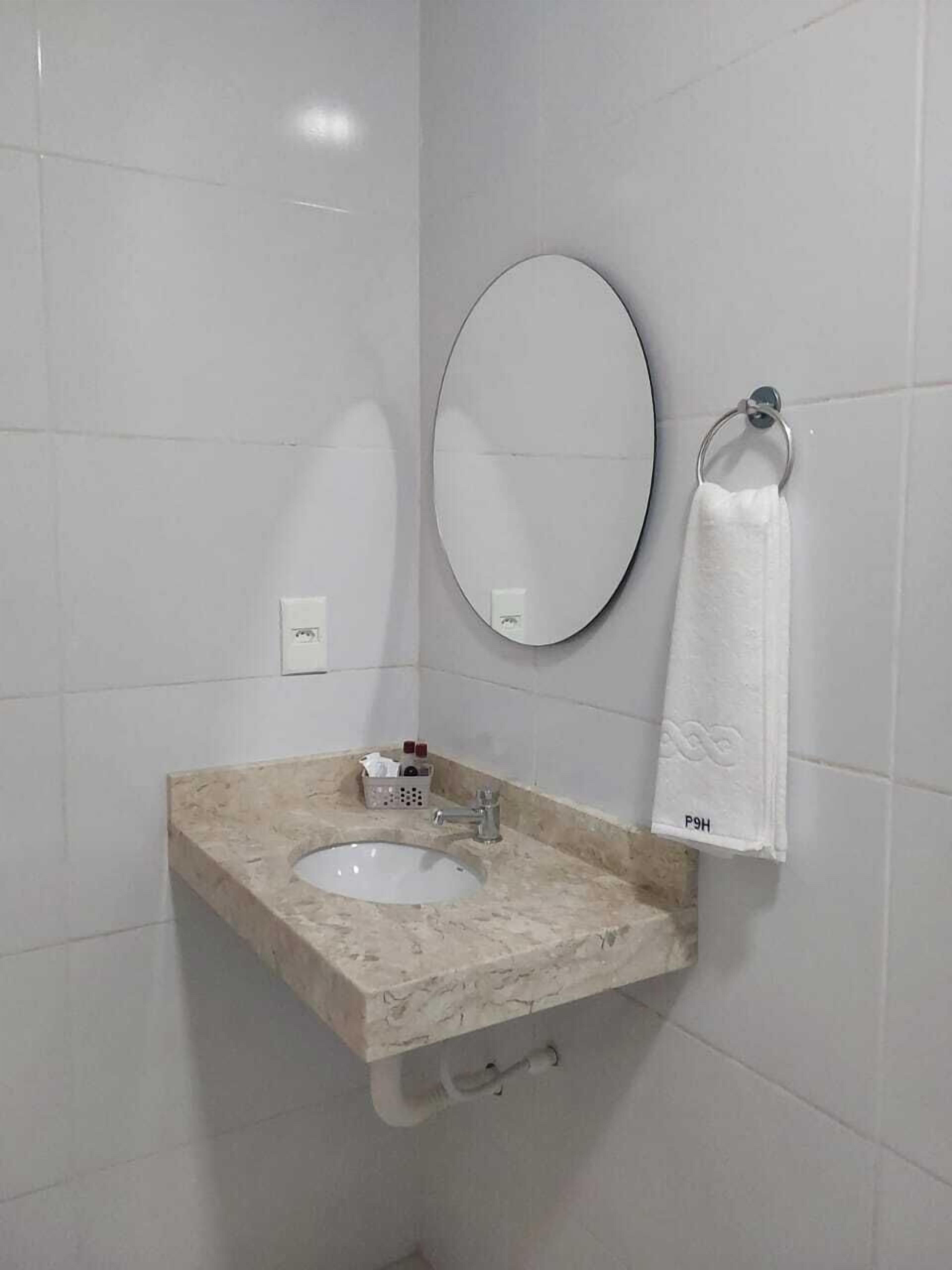 Paralelo 9s Hotel