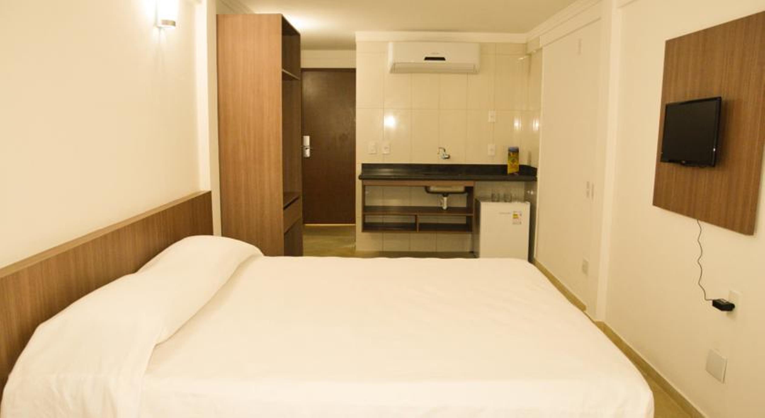 Happy Hotel Ponta Negra