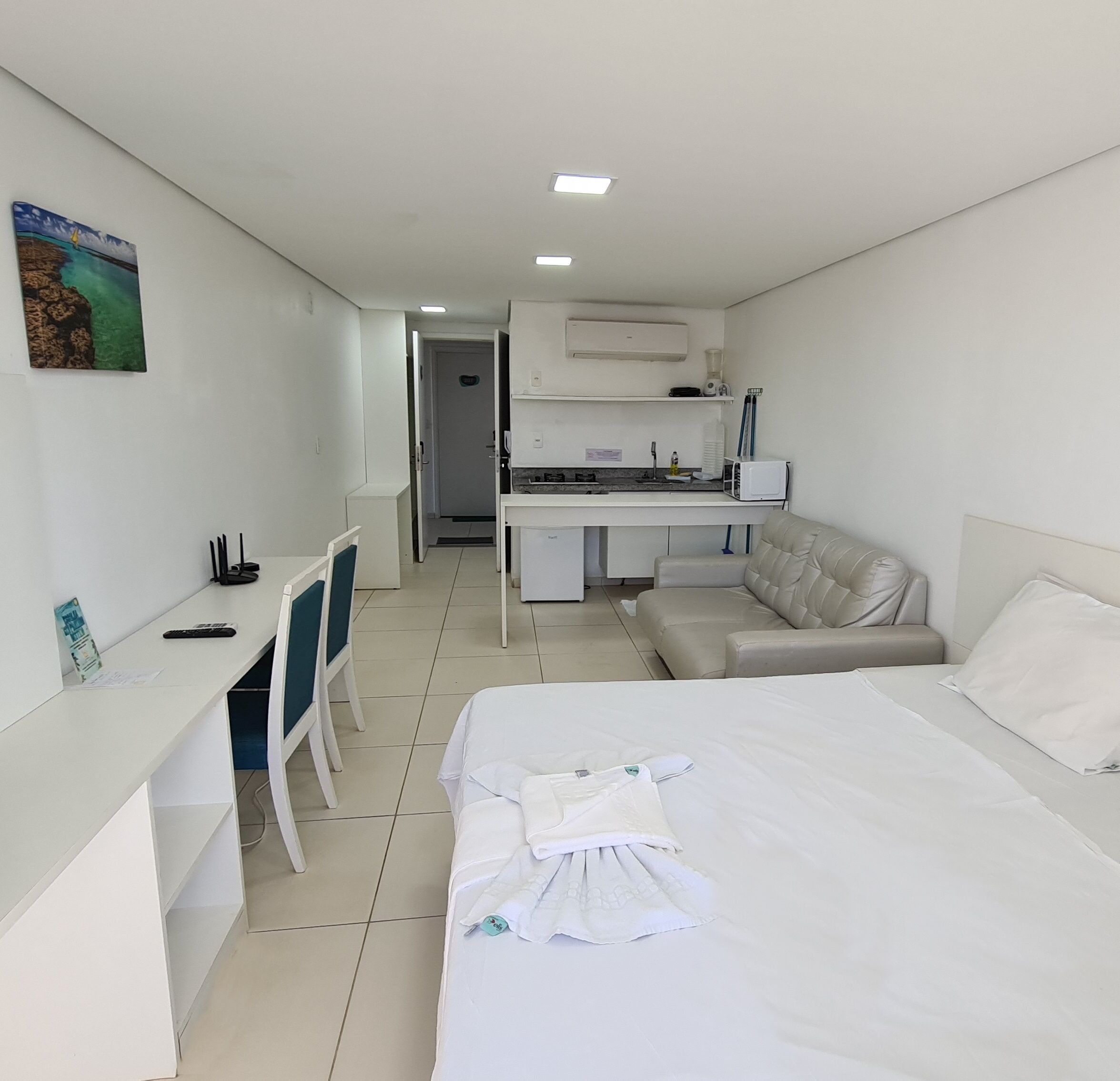 Laguna Beach Flat by AFT