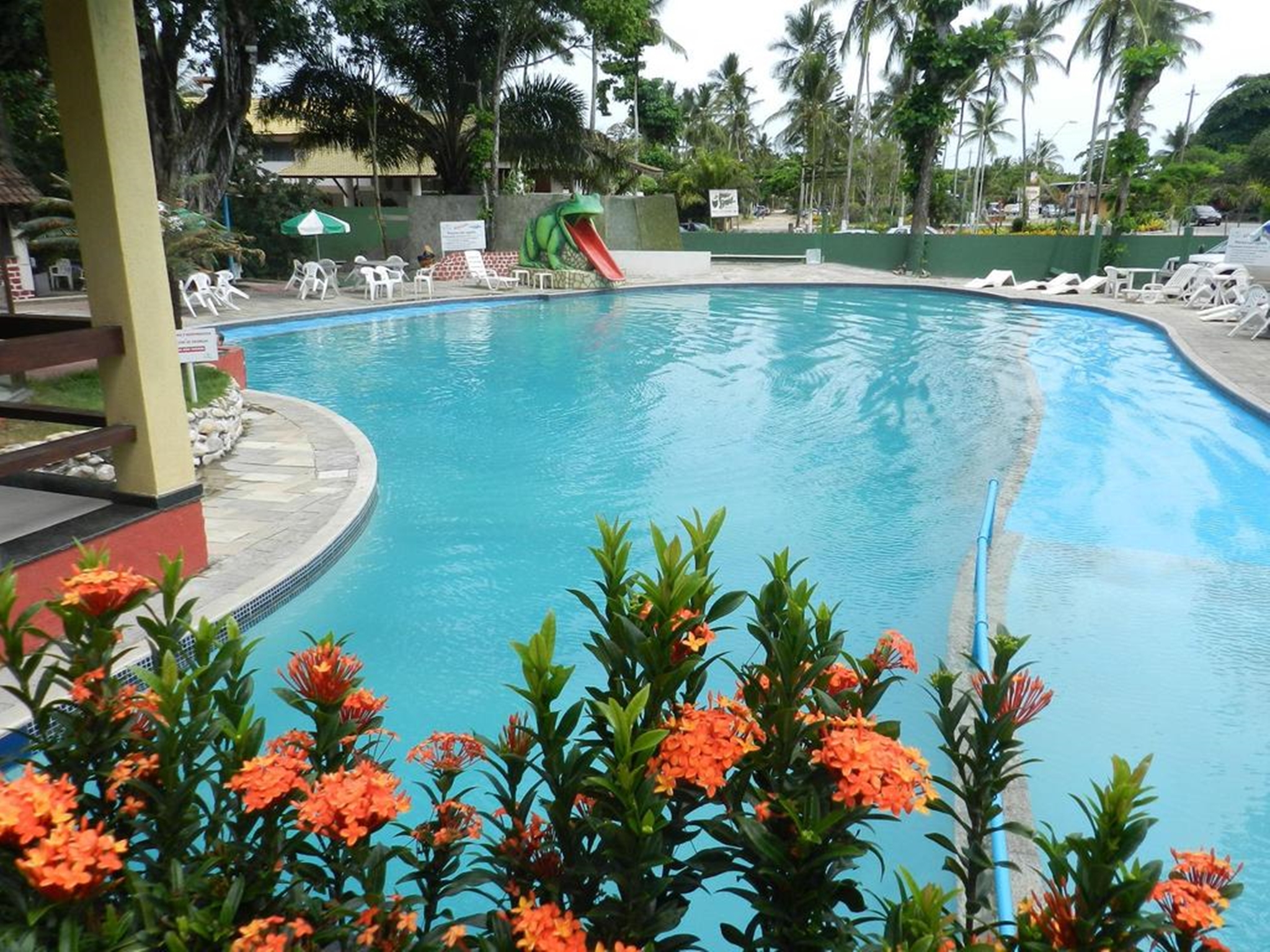 Floral Inn Family Hotel