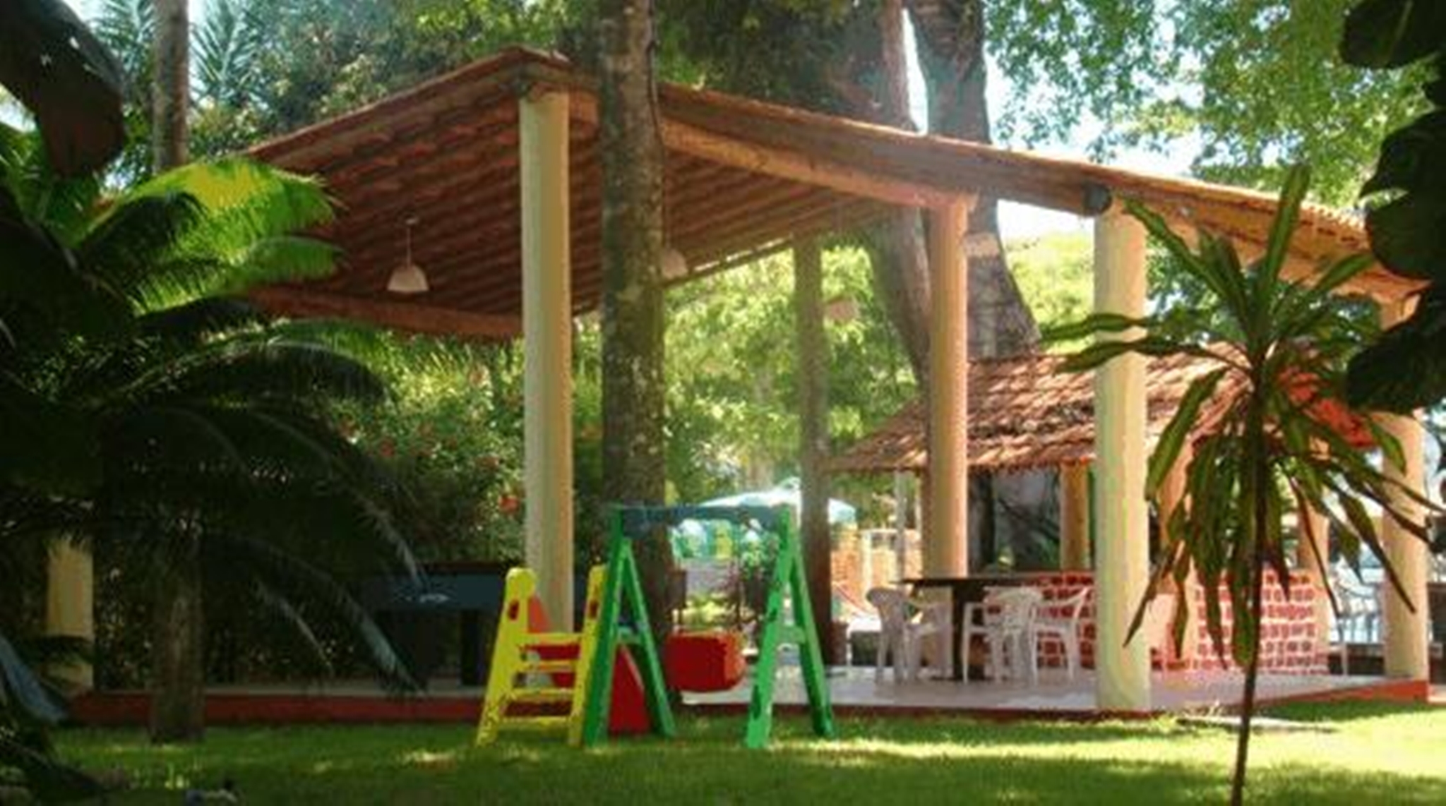 Floral Inn Family Hotel