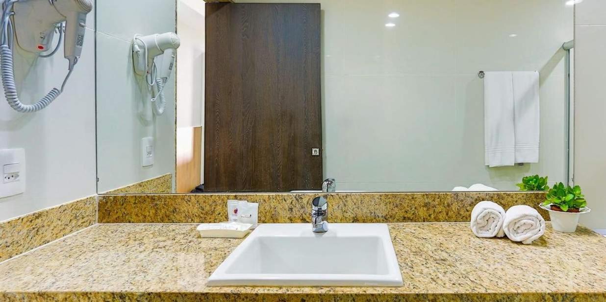 Nauticomar All Inclusive Hotel & Beach Club