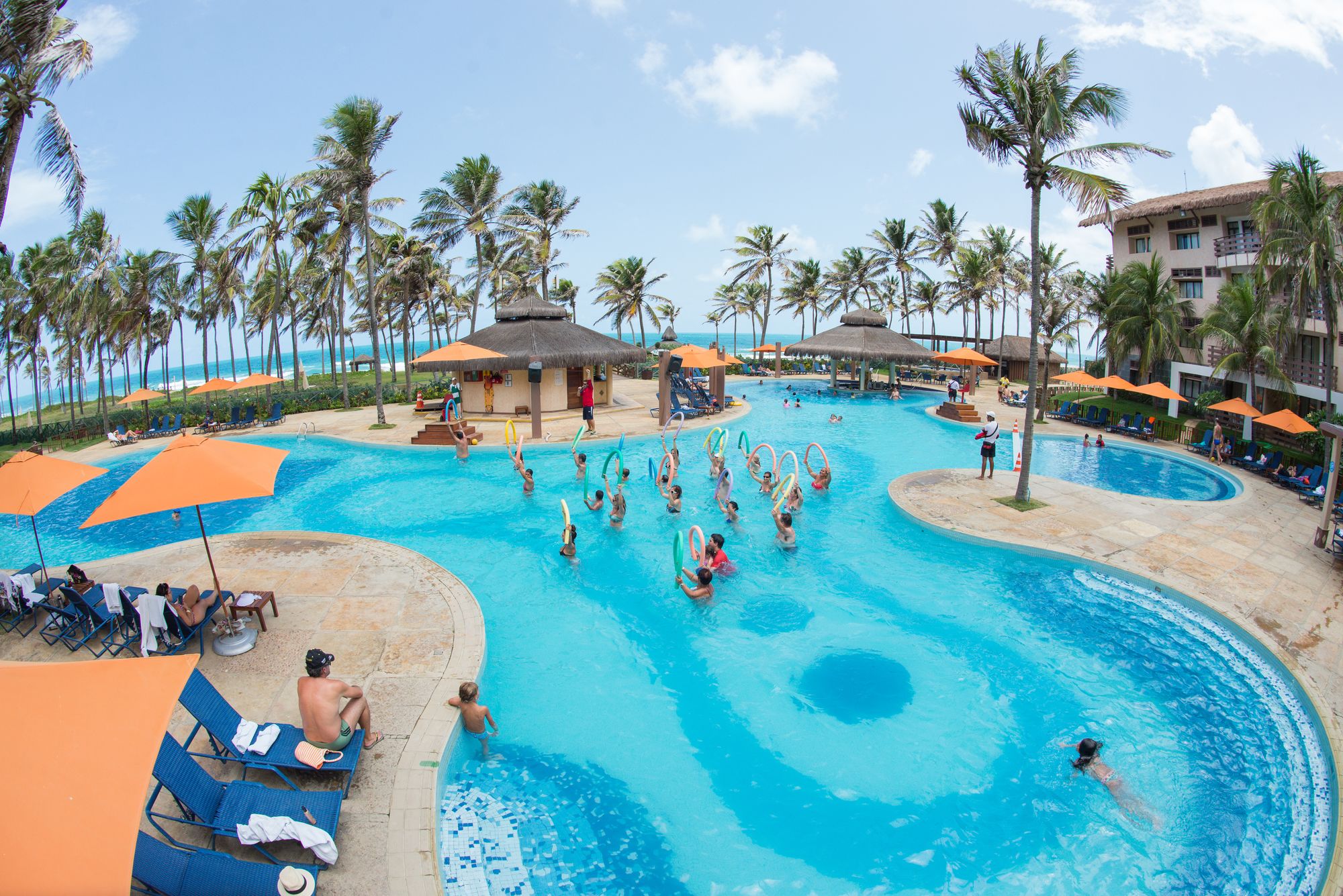 Suites Beach Park Resort