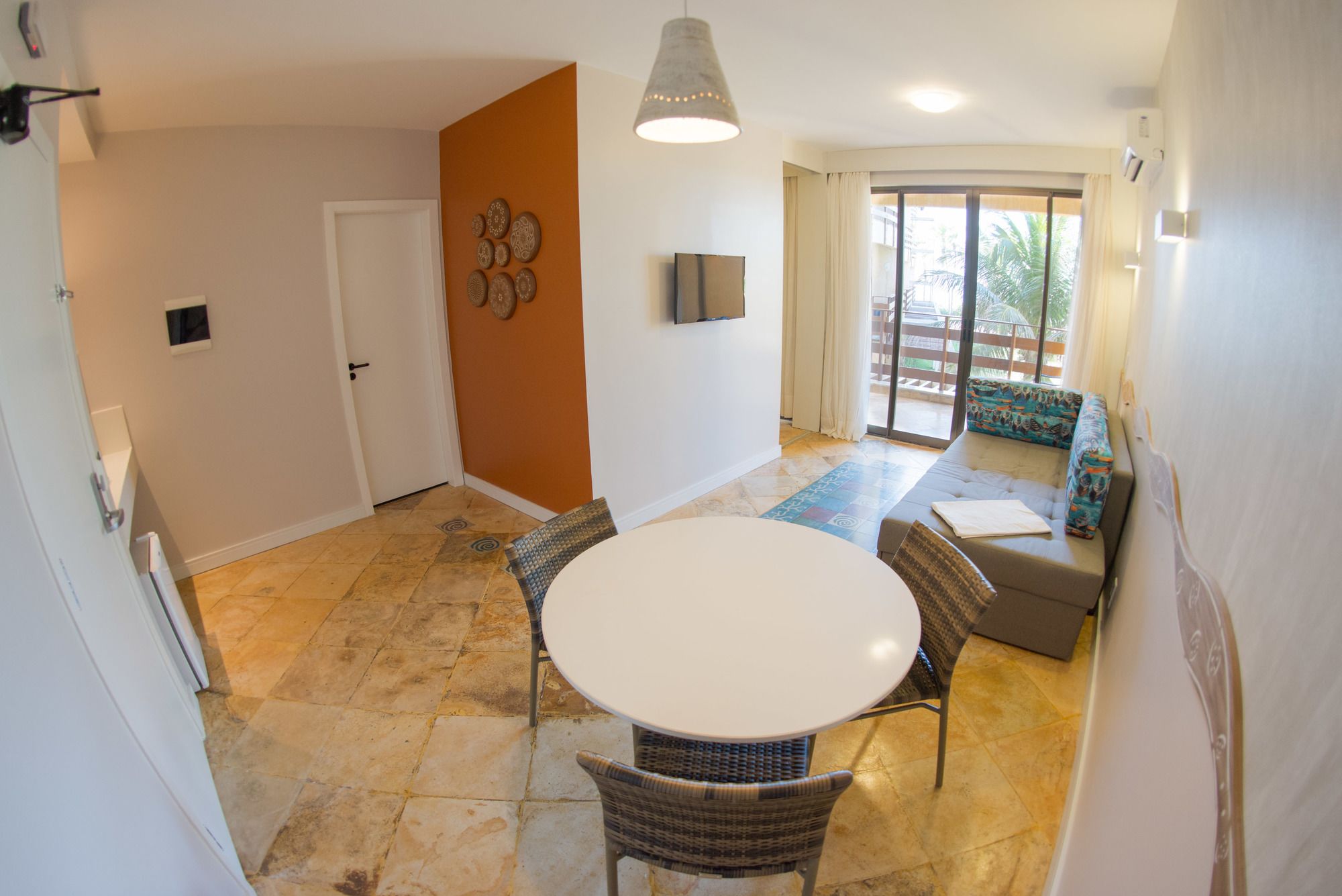 Suites Beach Park Resort