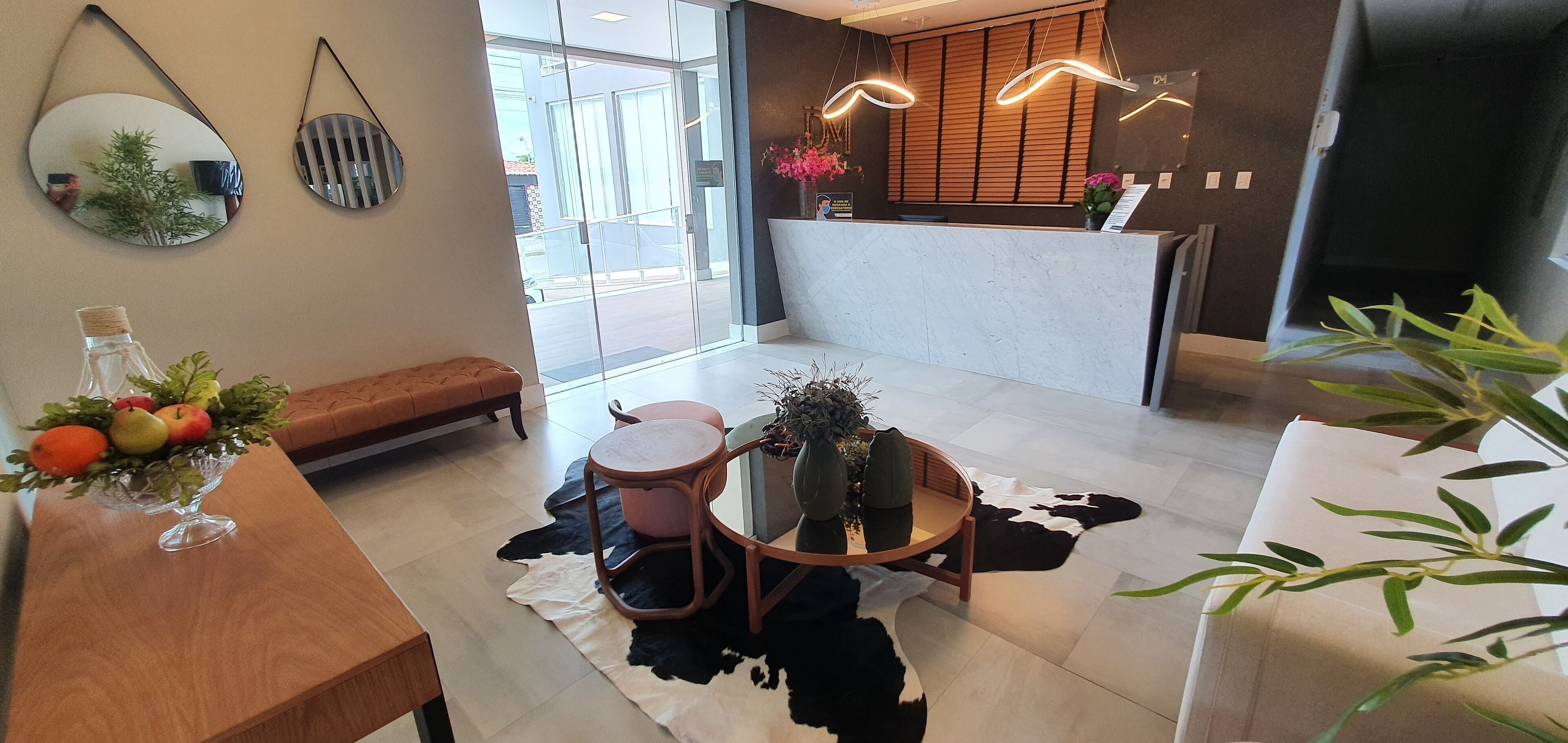 Dm Hotel