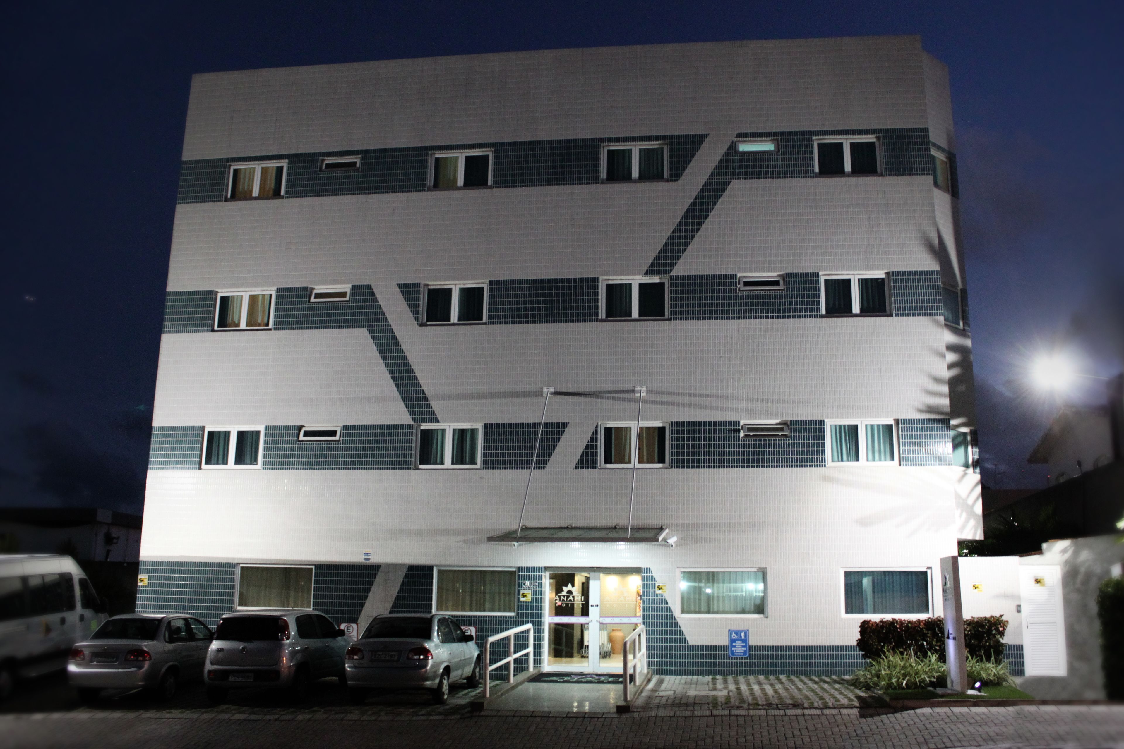 Anahí Hotel