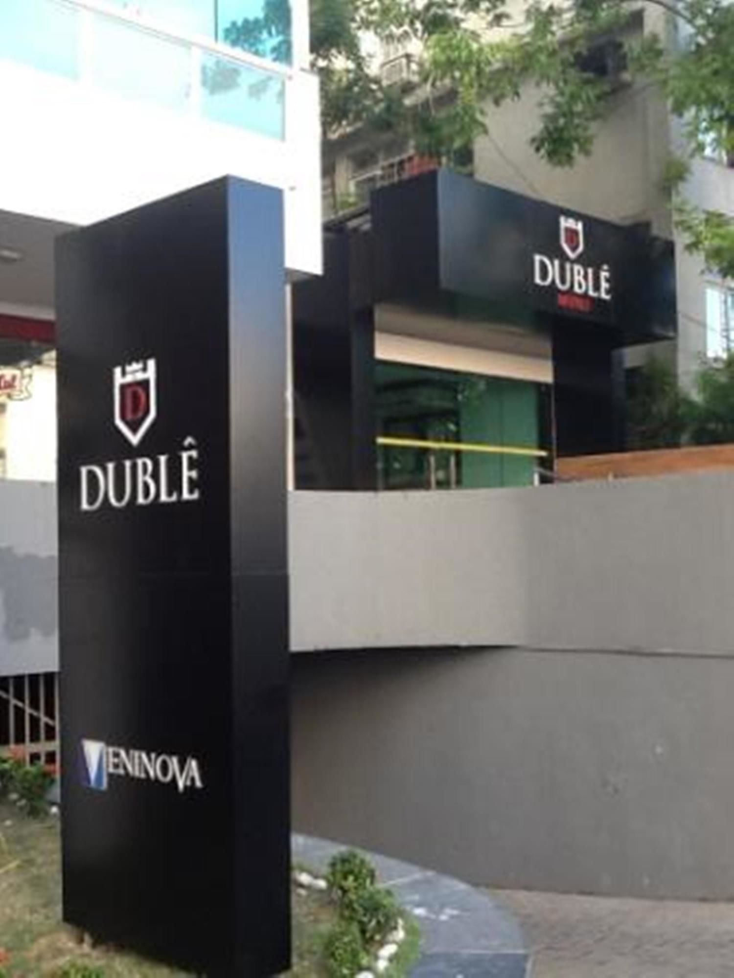 Dublê Hotel