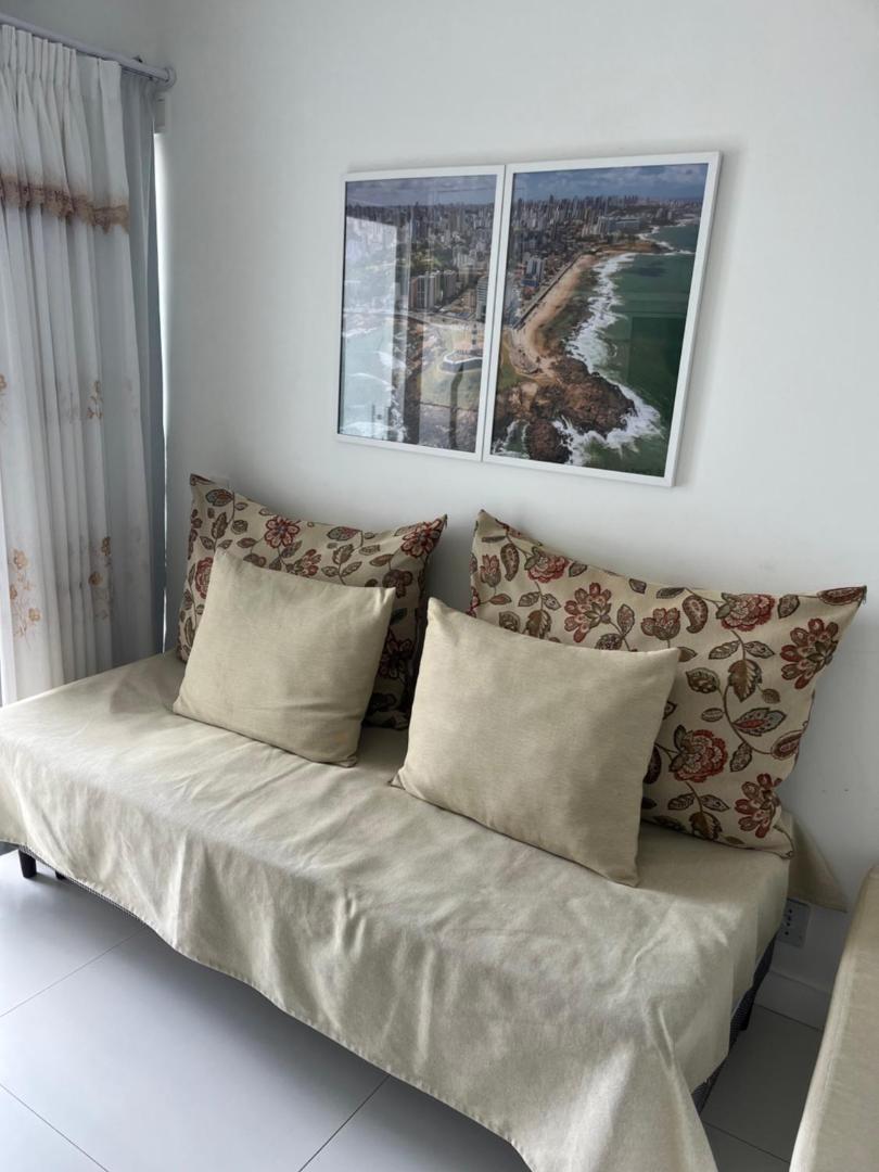 Bahia Flat