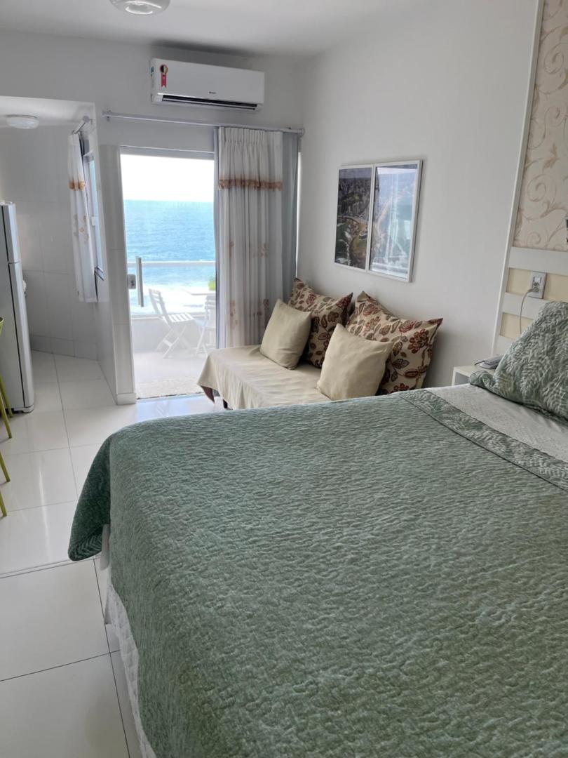 Bahia Flat