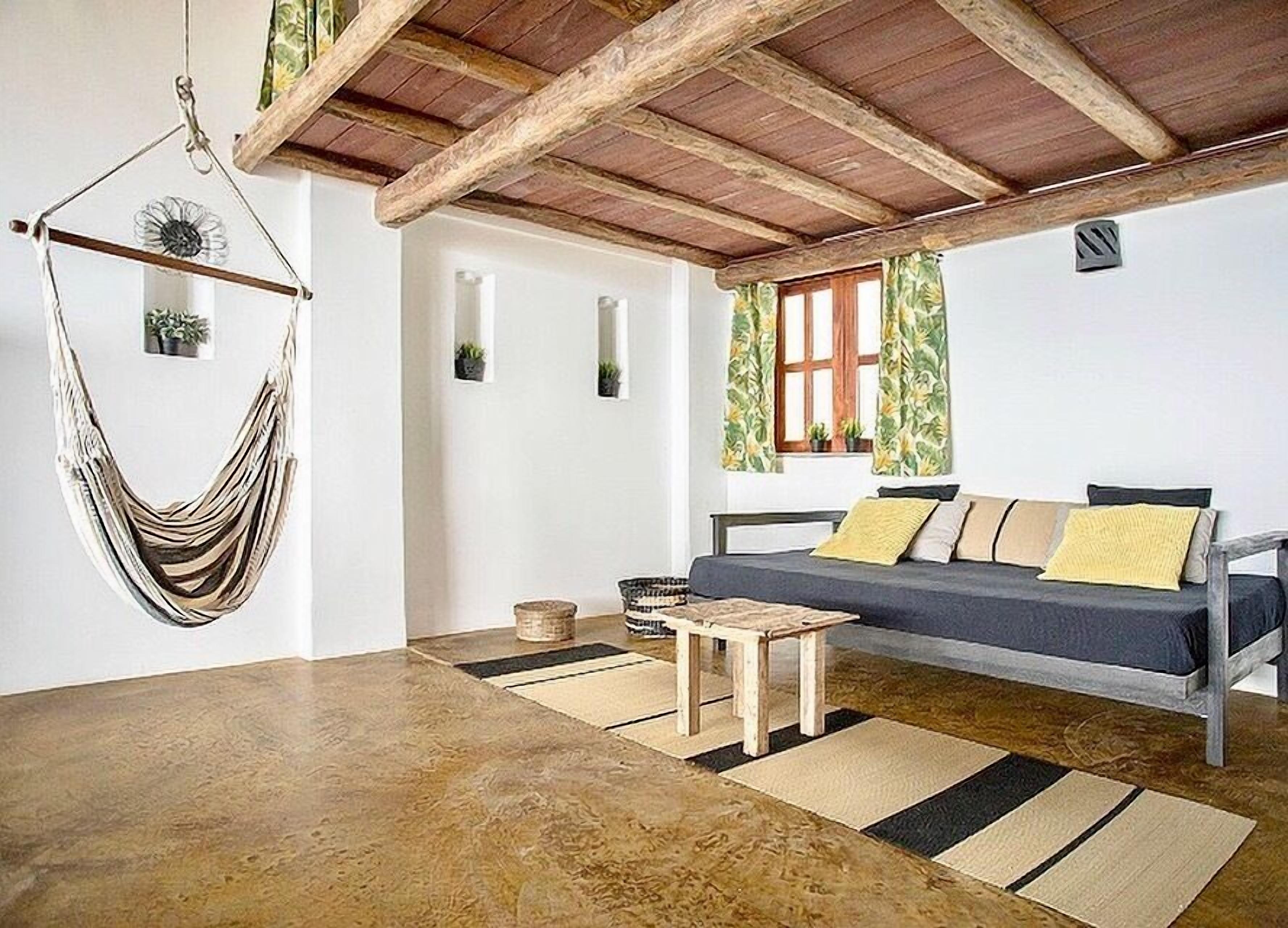 Casa Versace Salvador