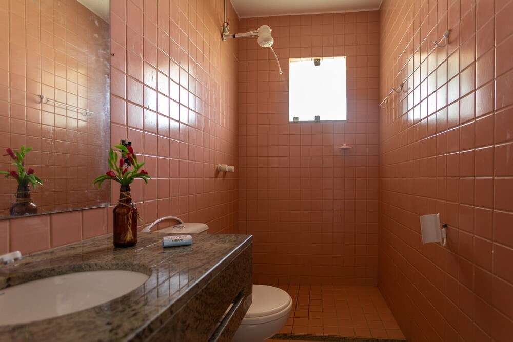 Hotel Pisom by OYO Rooms