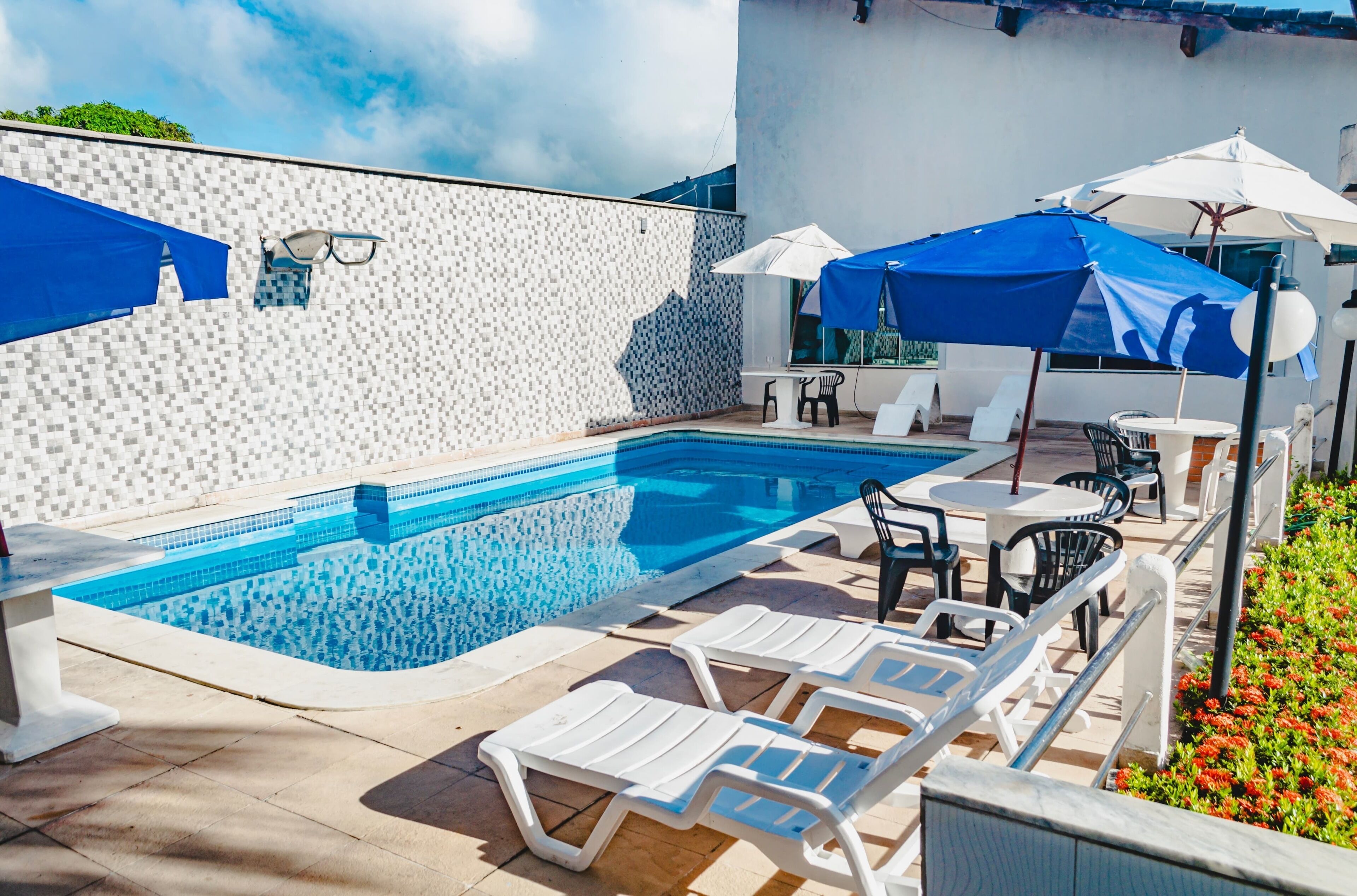 Oasis Hotel
