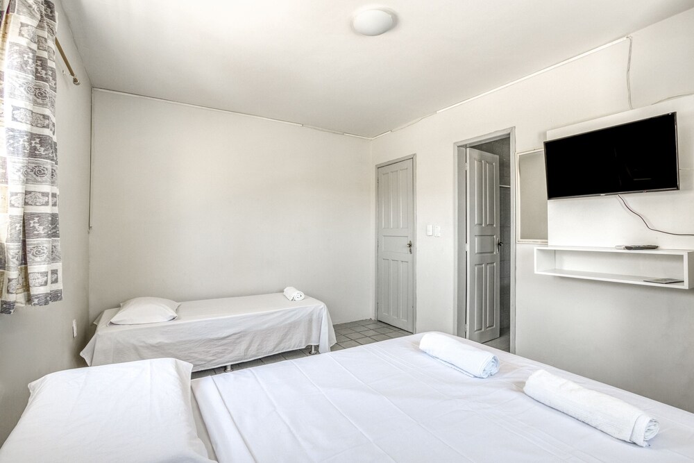 Pousada Mar Azul by OYO Rooms