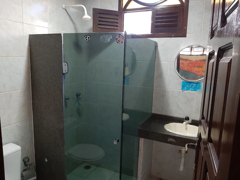Macaco Surf Hostel