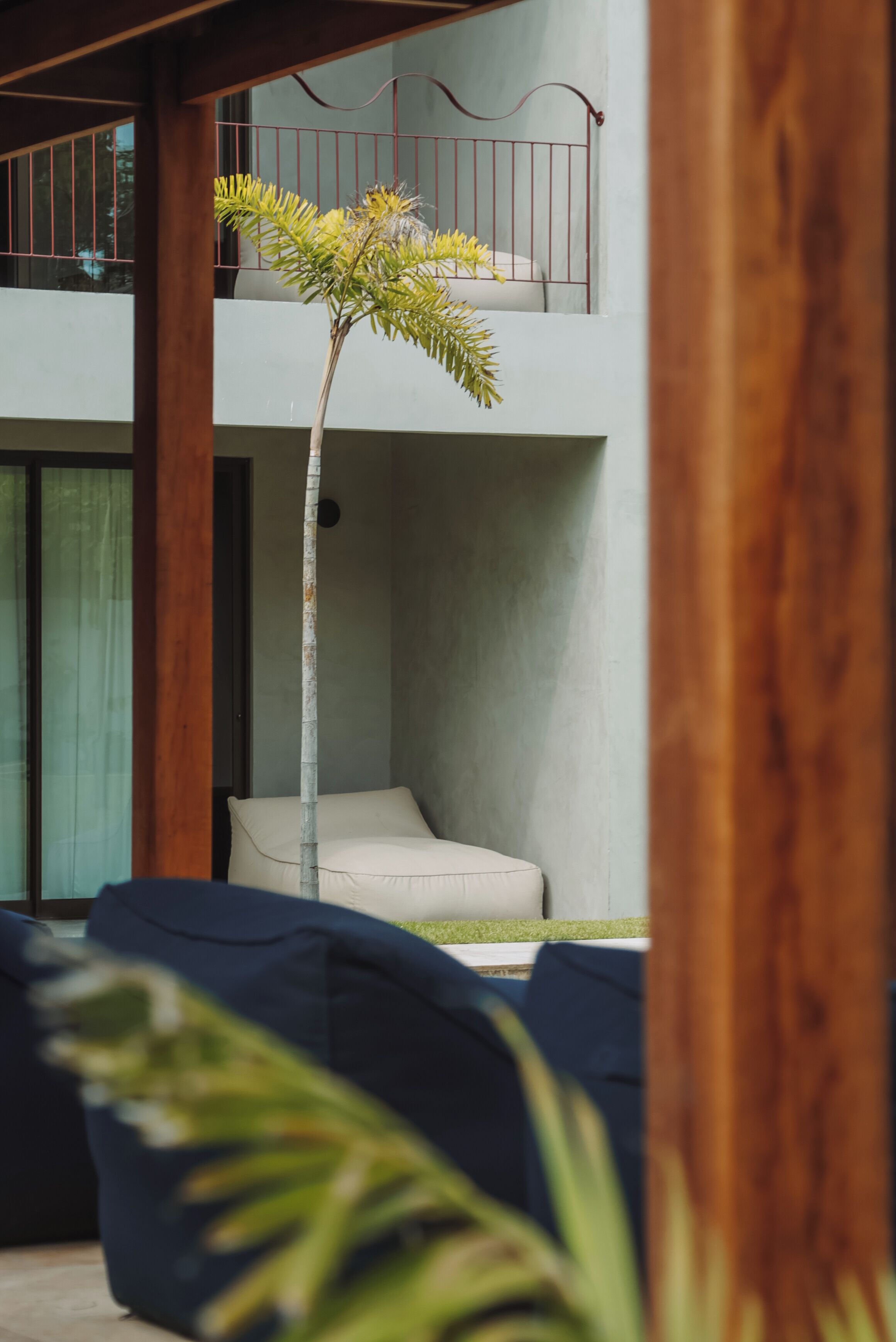 Luau Hotel