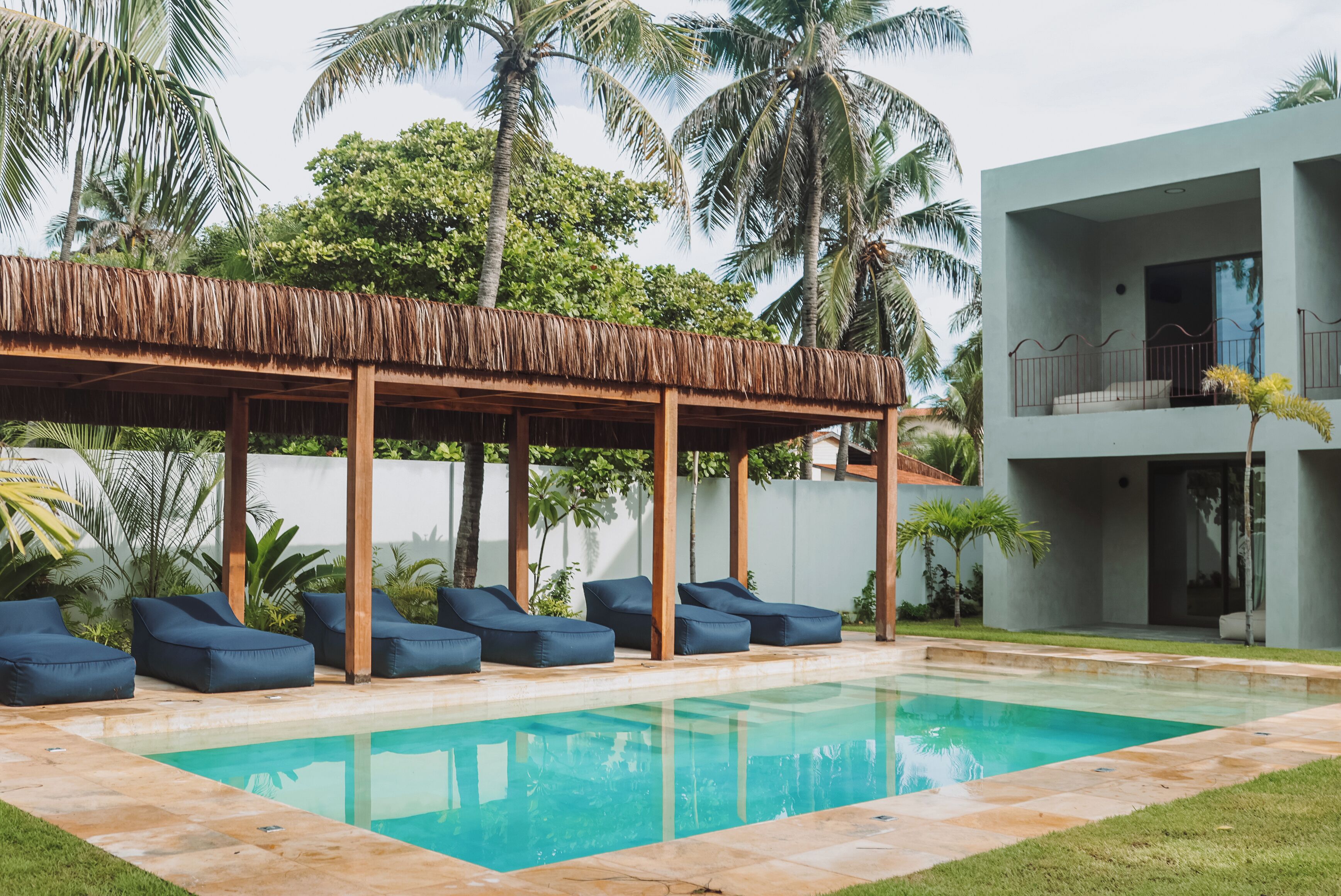 Luau Hotel