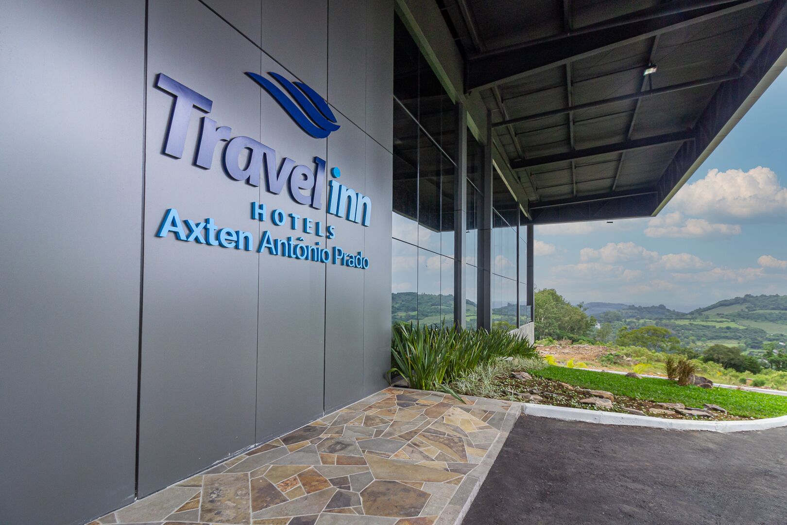 Travel Inn Hotel