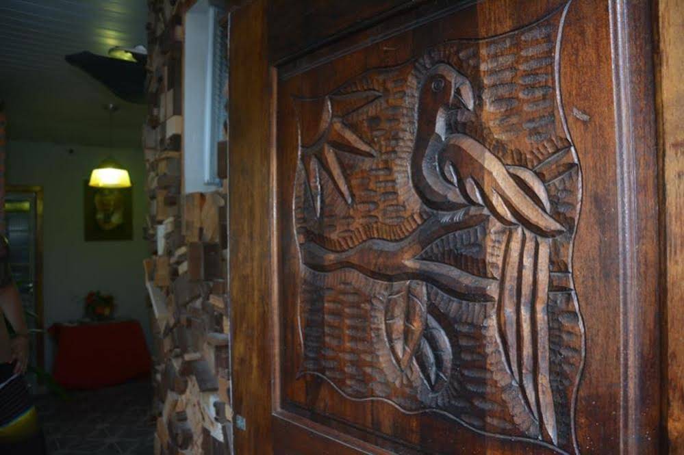 BC Paradise Hostel & Suites