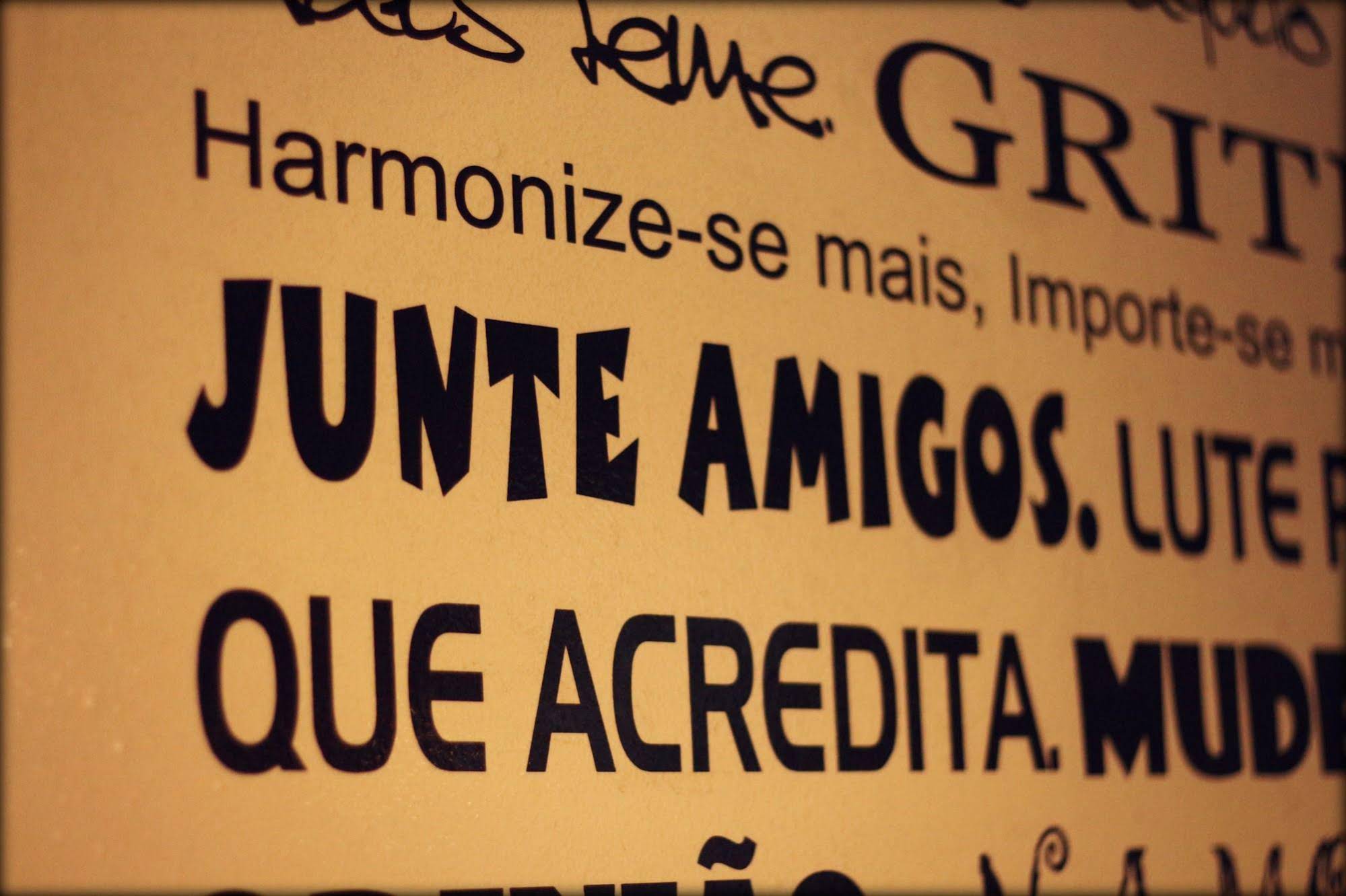 BC Paradise Hostel & Suites