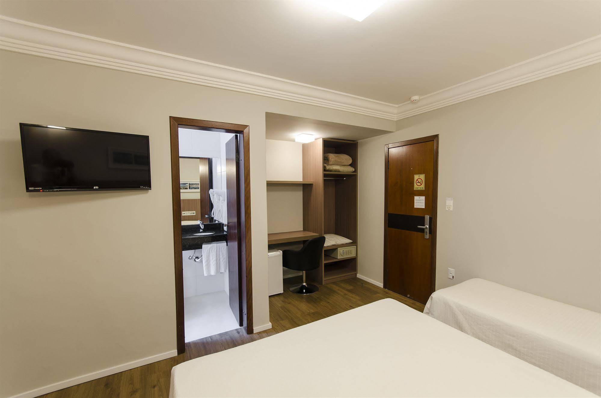 Hotel Melo