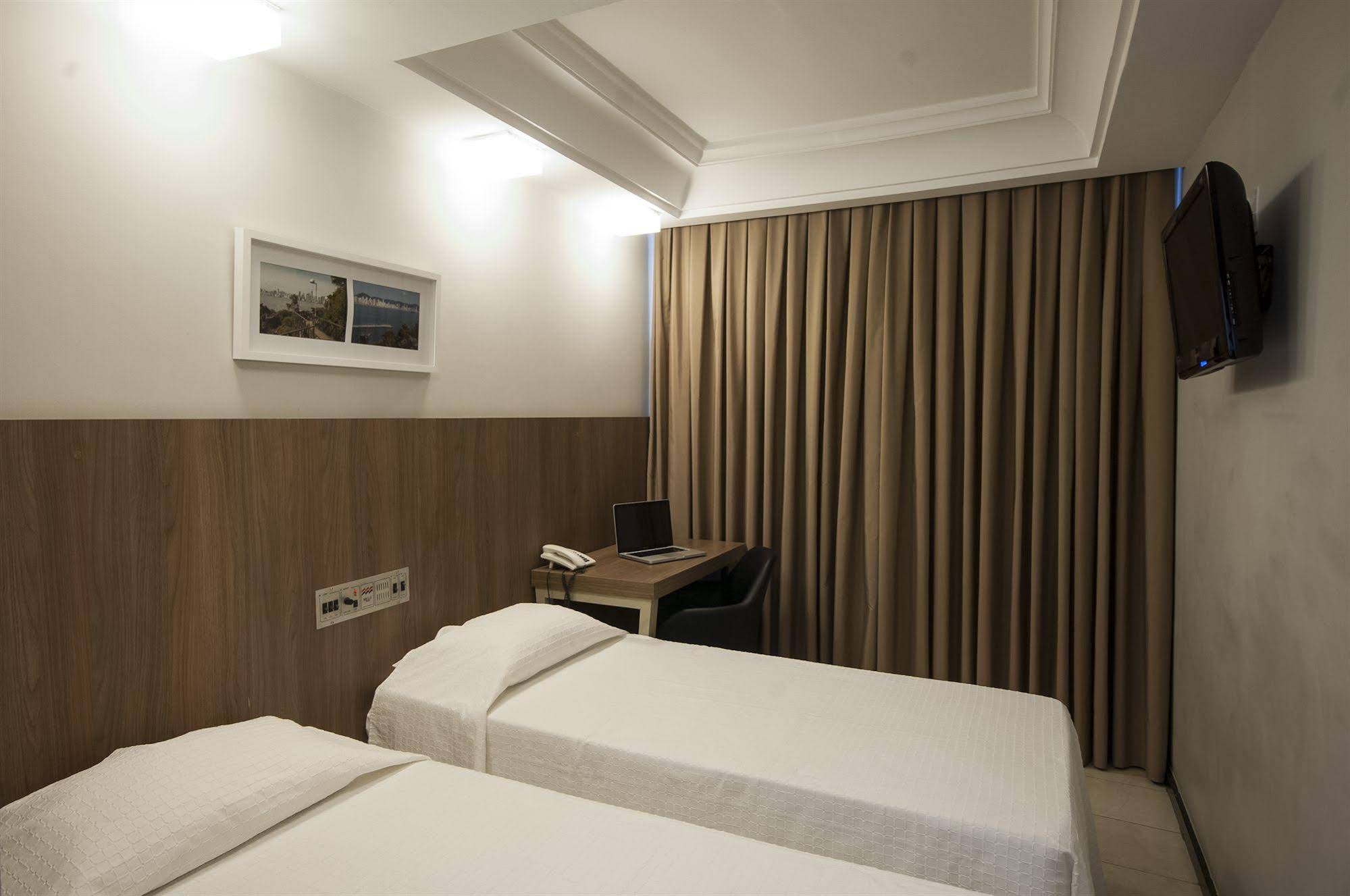 Hotel Melo