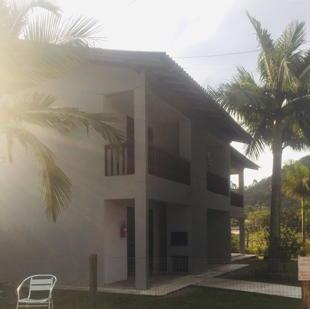 Paraíso do Estaleirinho - Baln Camboriú