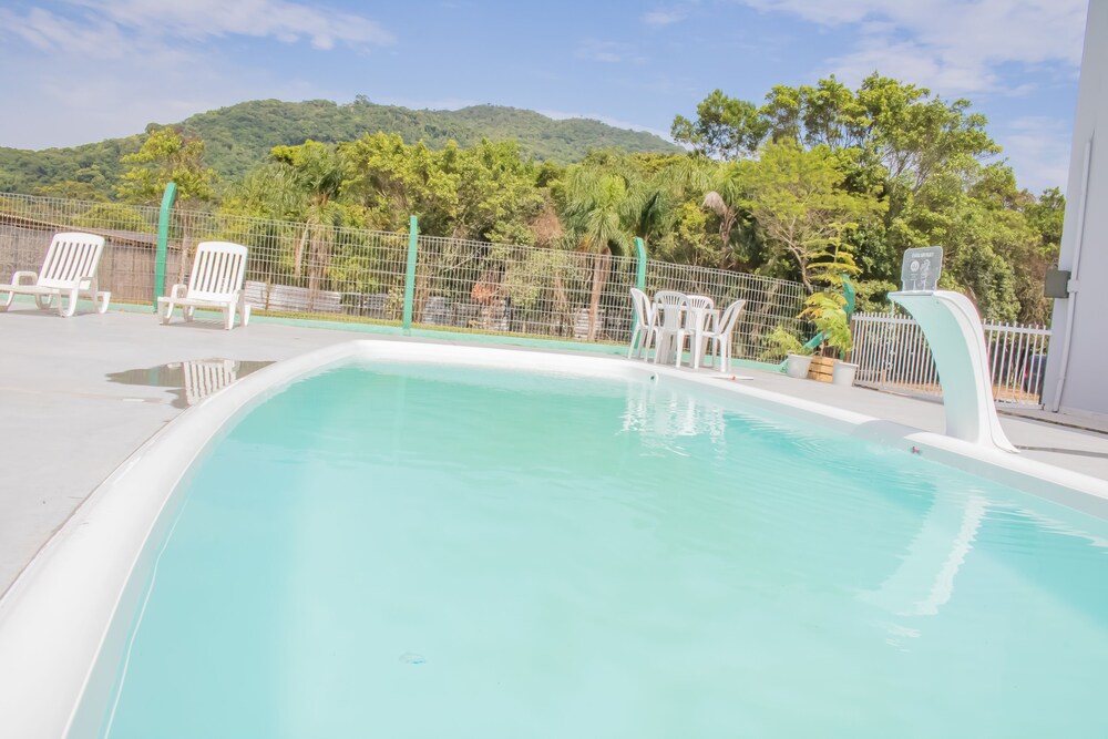 Paraíso do Estaleirinho - Baln Camboriú