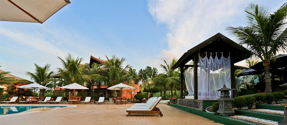 Praia Do Estaleiro Guest House