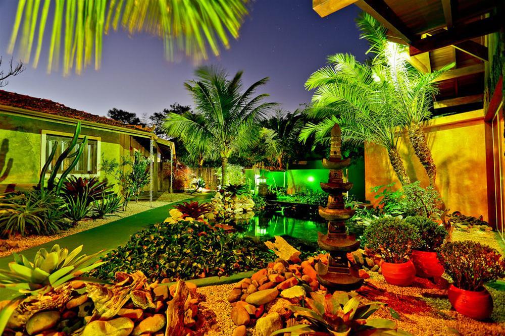 Praia Do Estaleiro Guest House