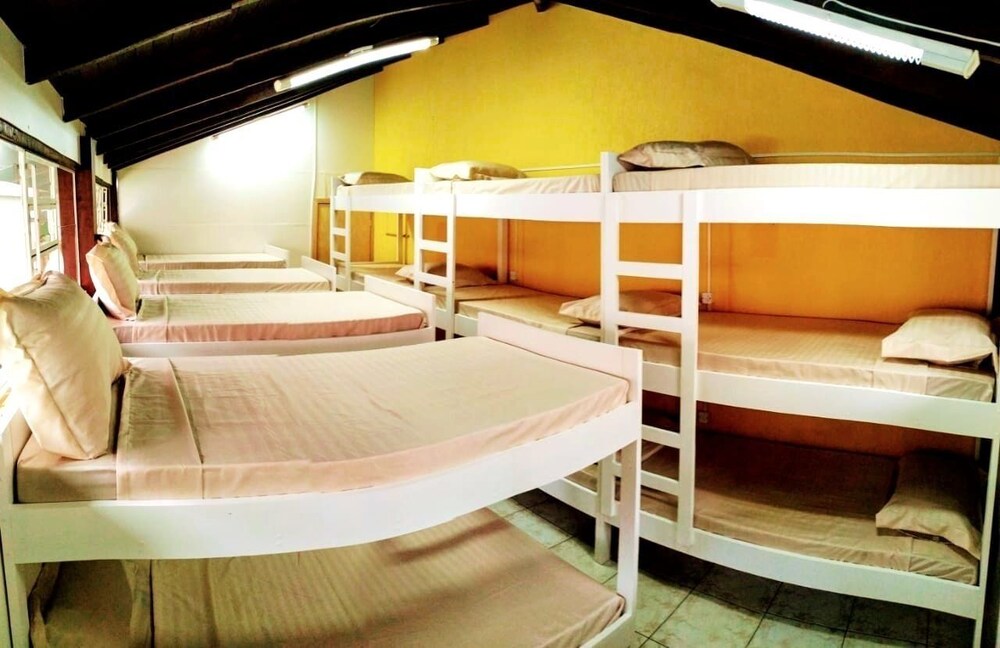 Your Hostel E Bolaria