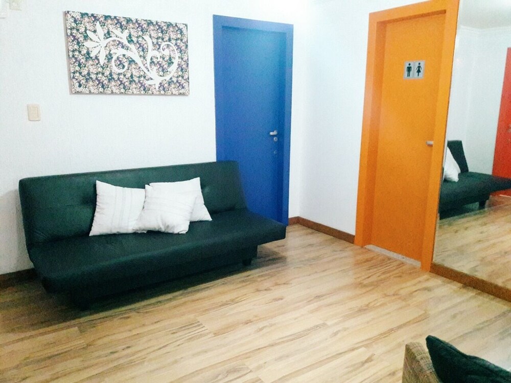 Your Hostel E Bolaria