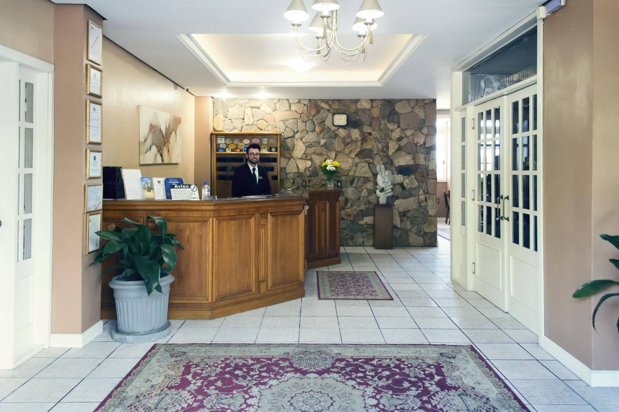 Hotel Mont Blanc