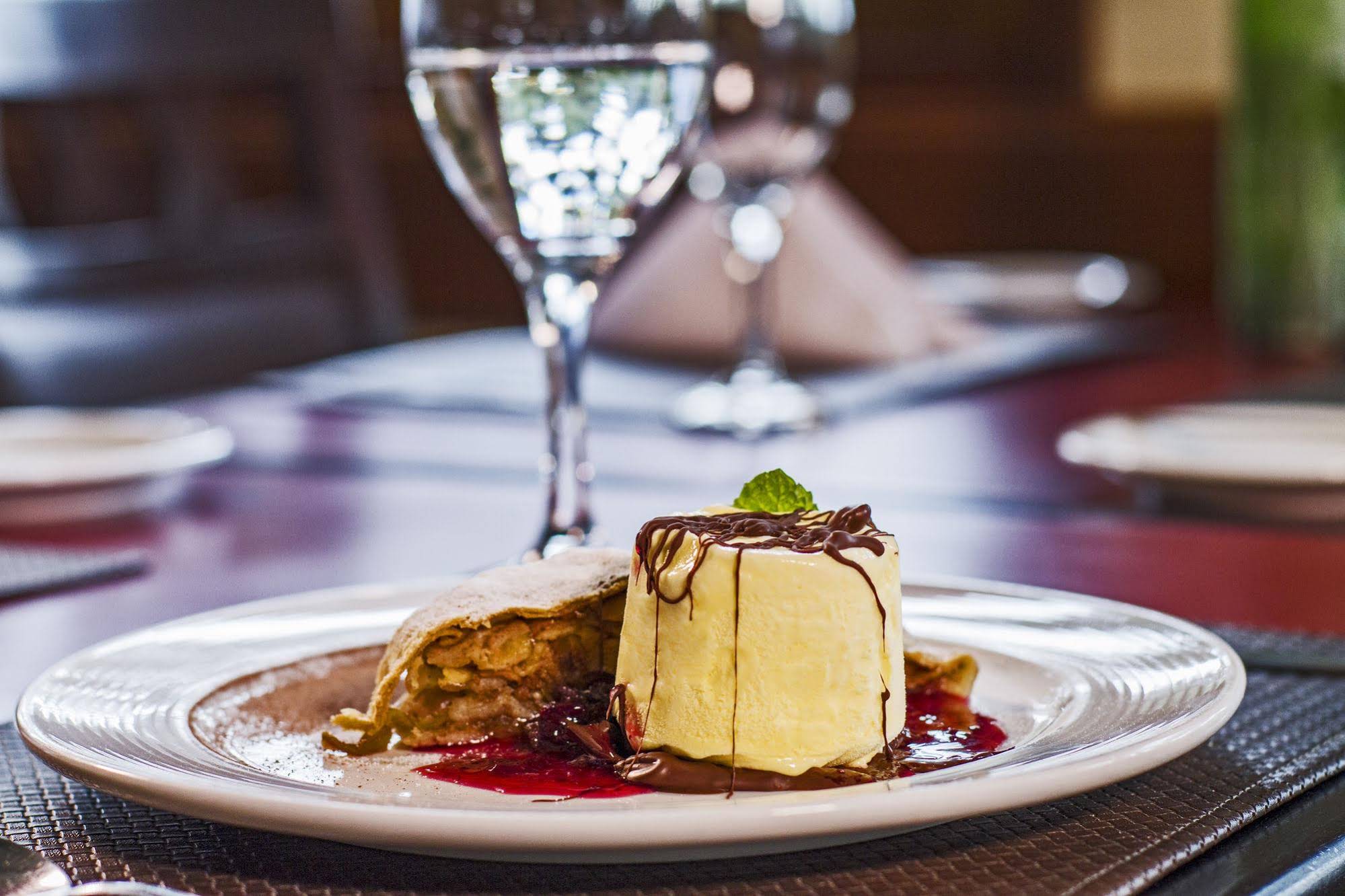 Hotel Vestena - Rota Sul