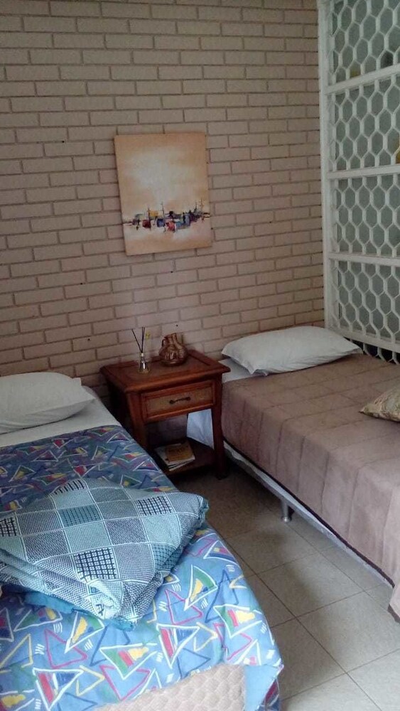 Hostel 142