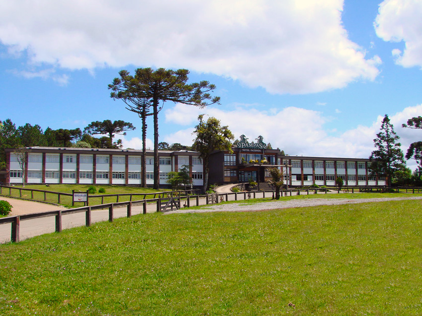 Hotel Fazenda Pampas